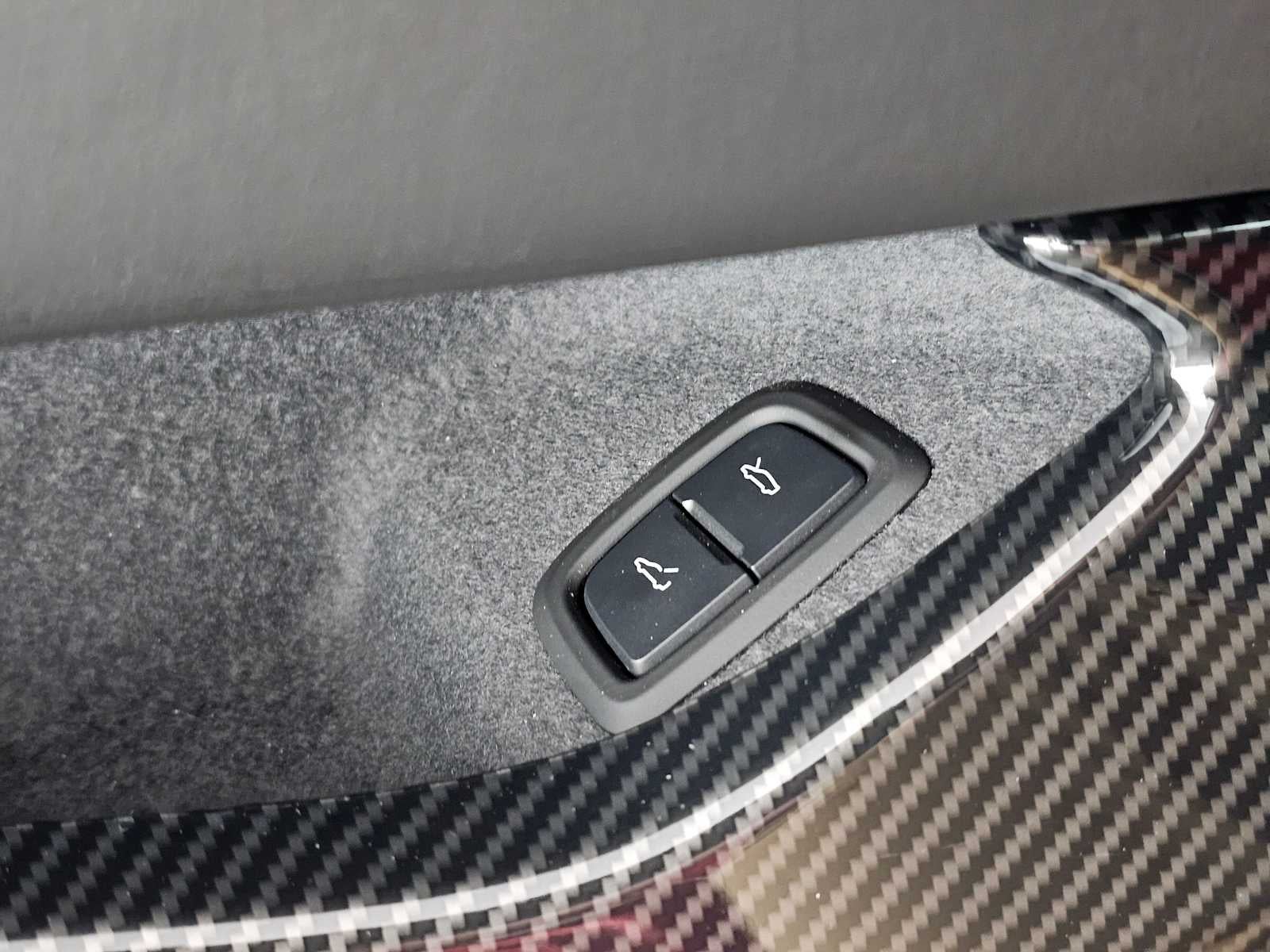 2025 Chevrolet Corvette E-Ray 1LZ