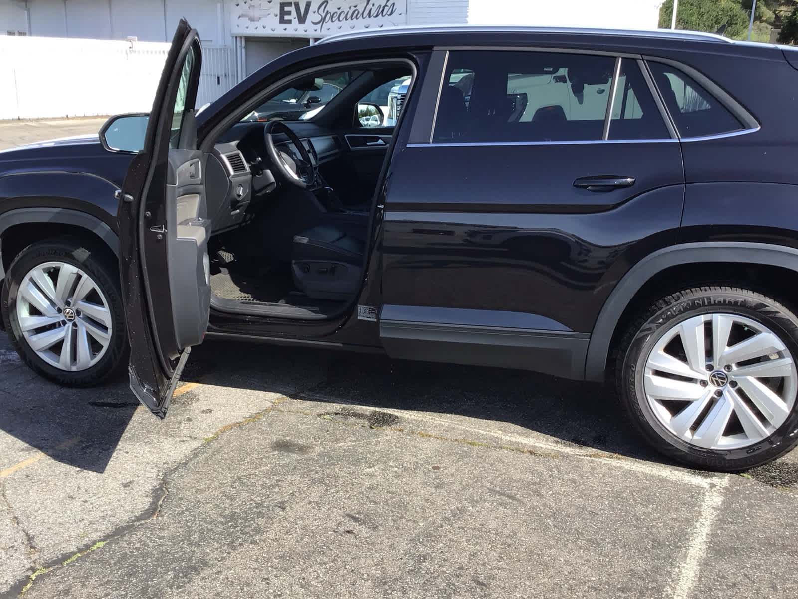 2021 Volkswagen Atlas Cross Sport 3.6L V6 SE w/Technology