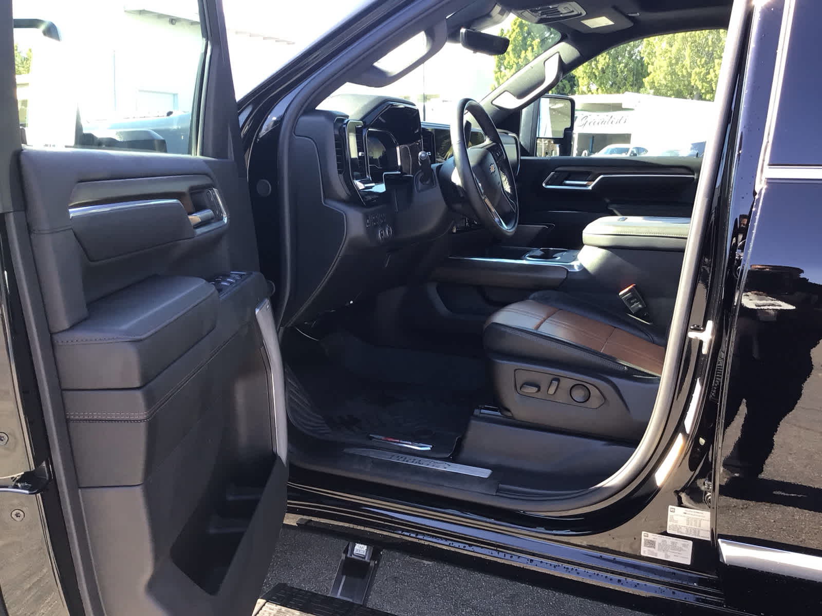 2025 Chevrolet Silverado 3500 HD High Country