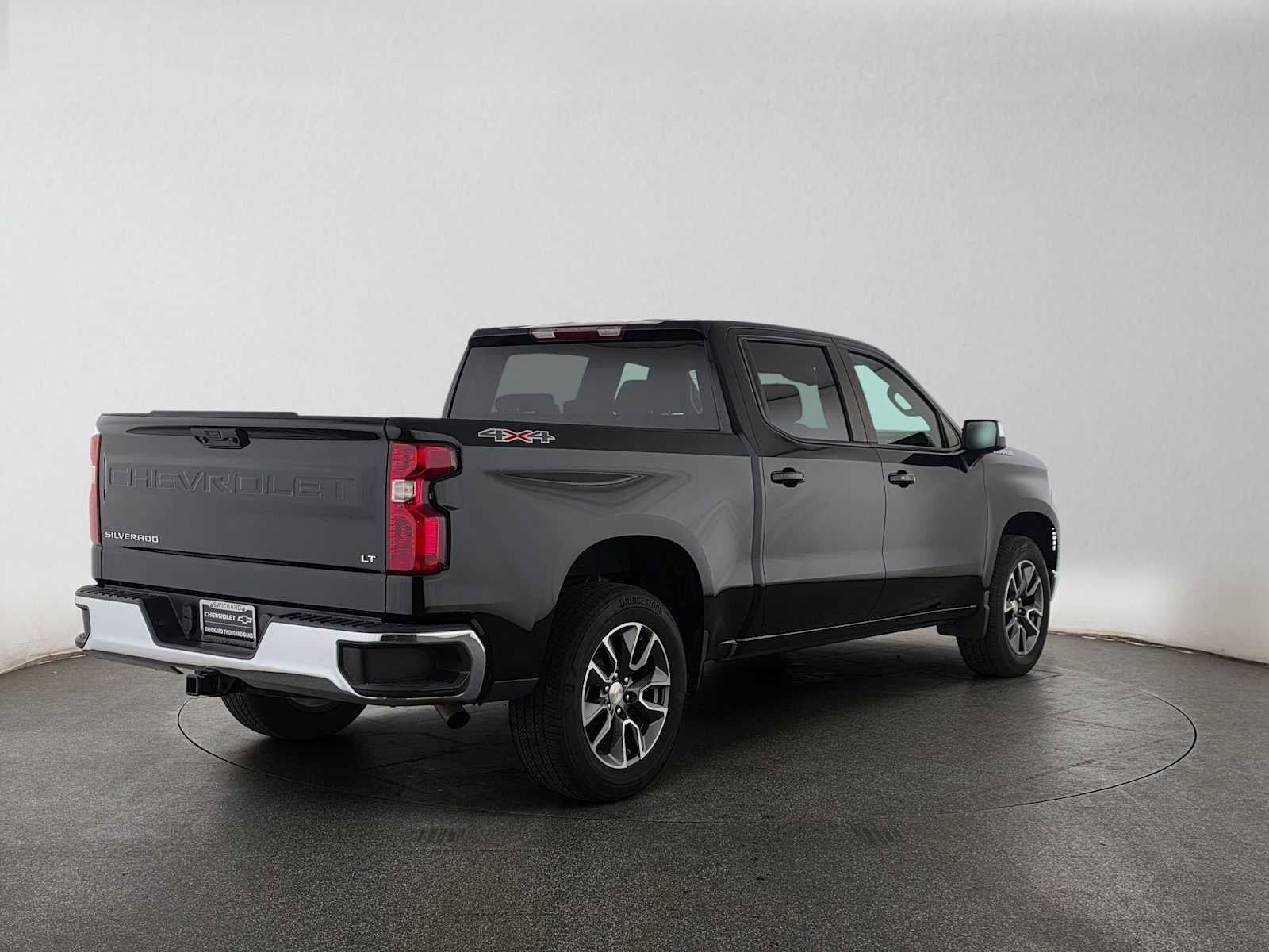 2023 Chevrolet Silverado 1500 LT (2FL)