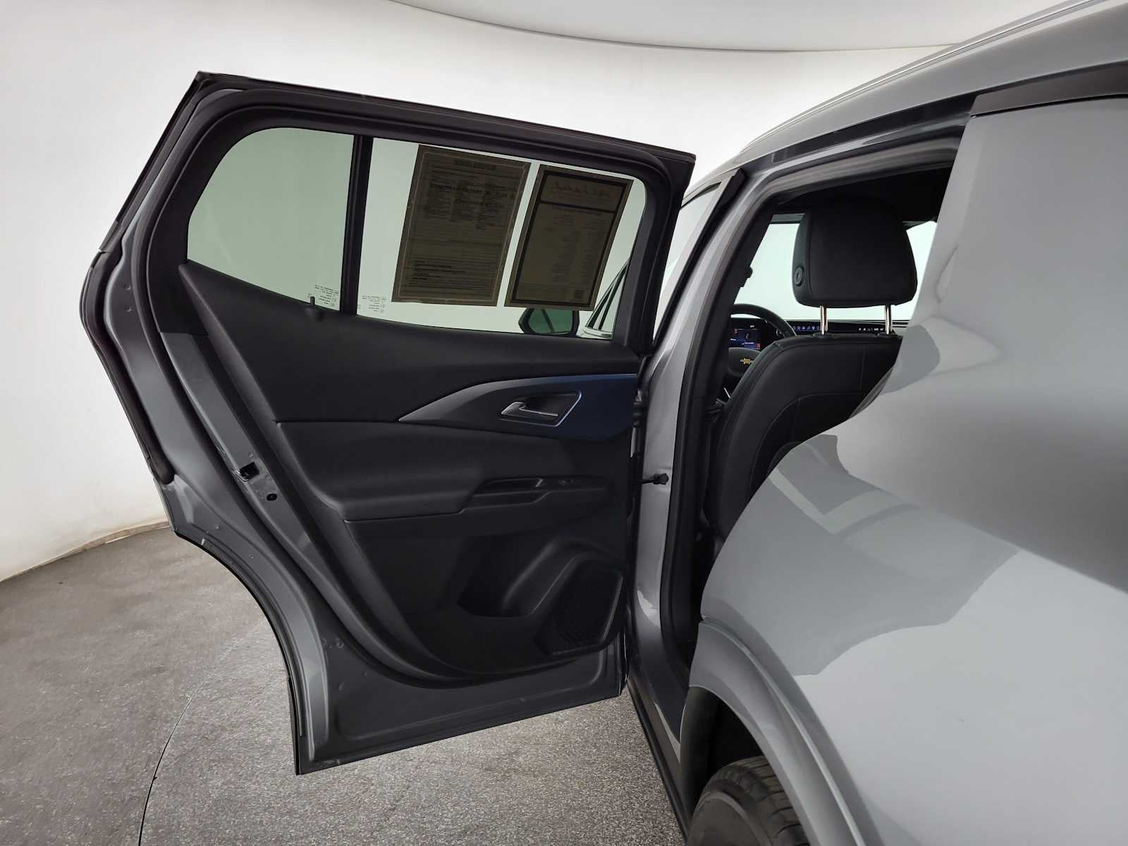 2024 Chevrolet Equinox EV 2LT
