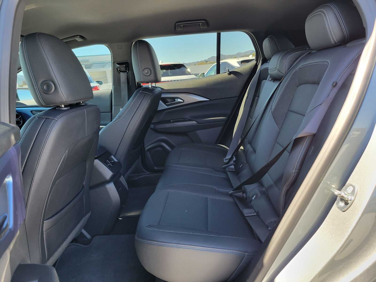 2024 Chevrolet Equinox EV 2LT