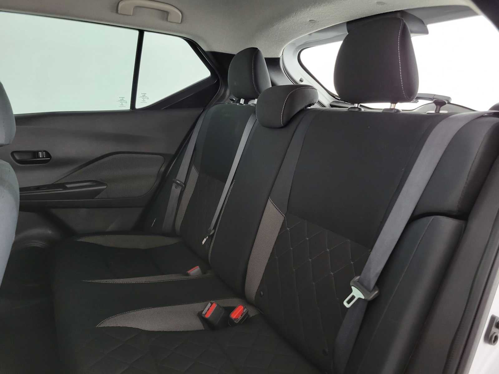 2020 Nissan Kicks S