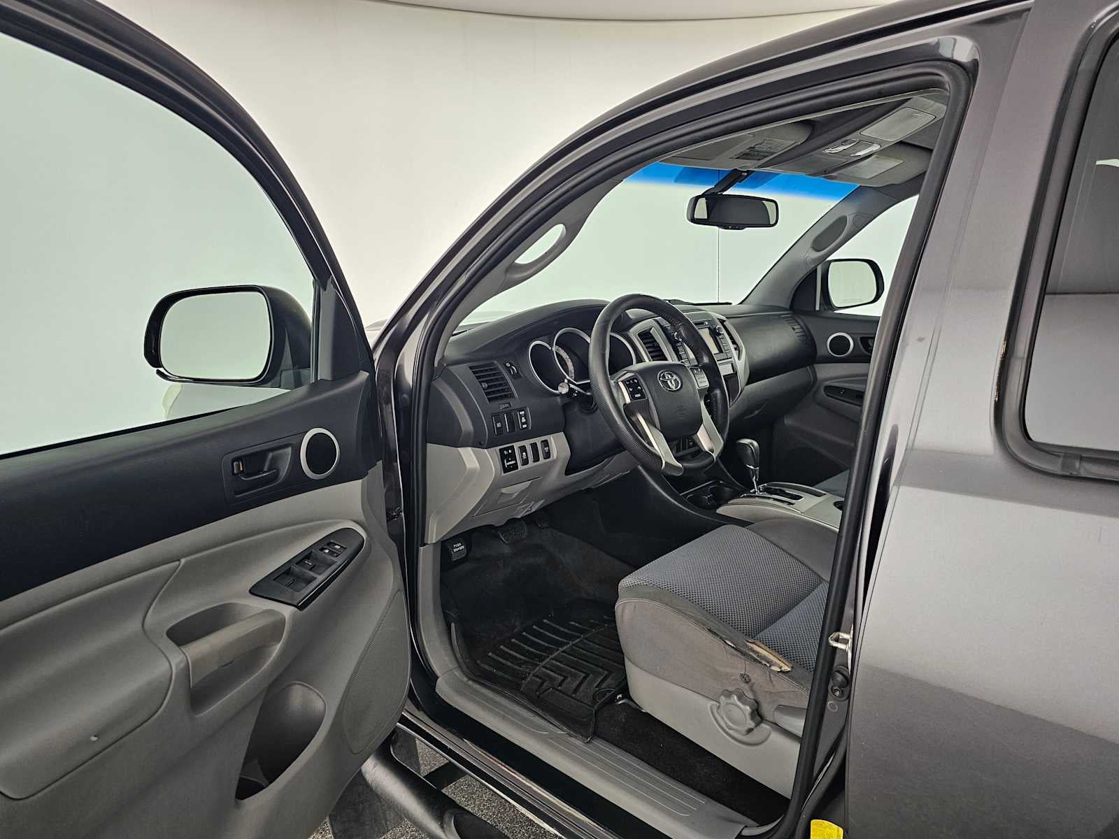 2013 Toyota Tacoma DBL CAB 4WD V6 AT