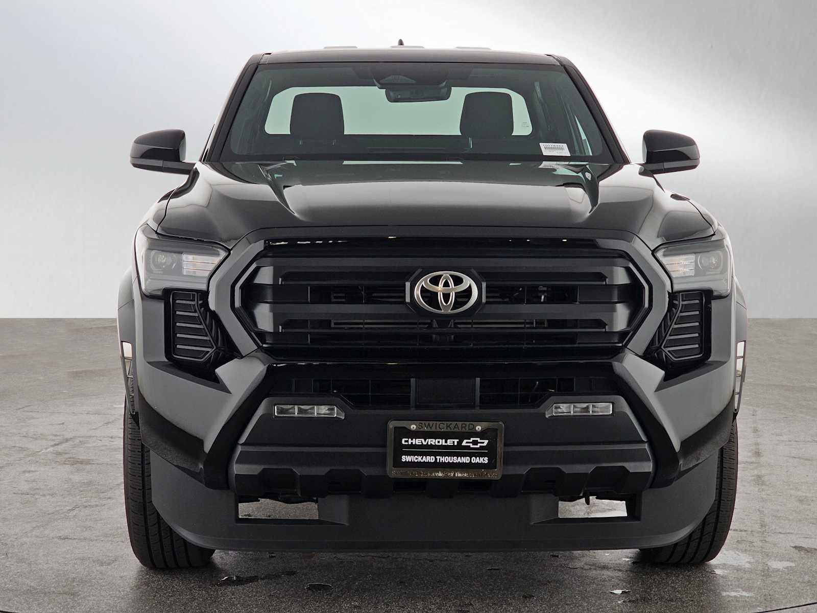 2025 Toyota Tacoma 2WD SR5