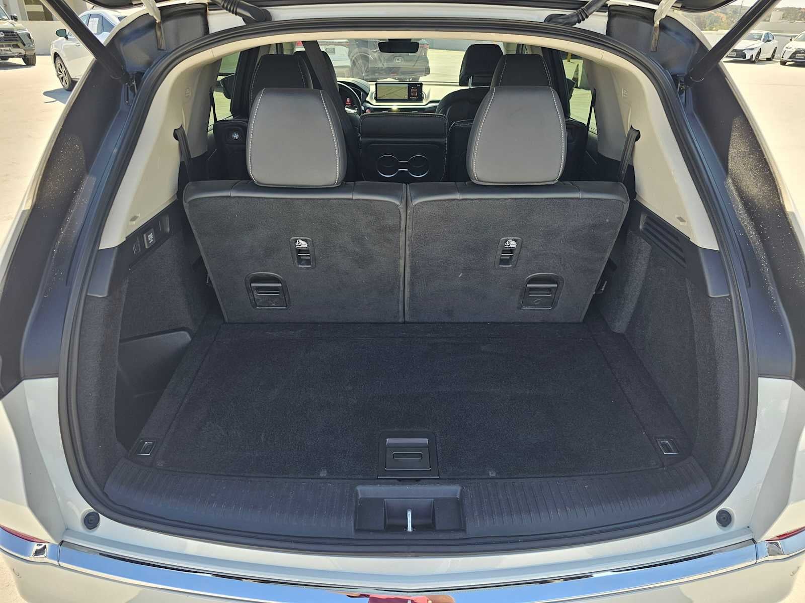 2023 Acura MDX w/Technology Package