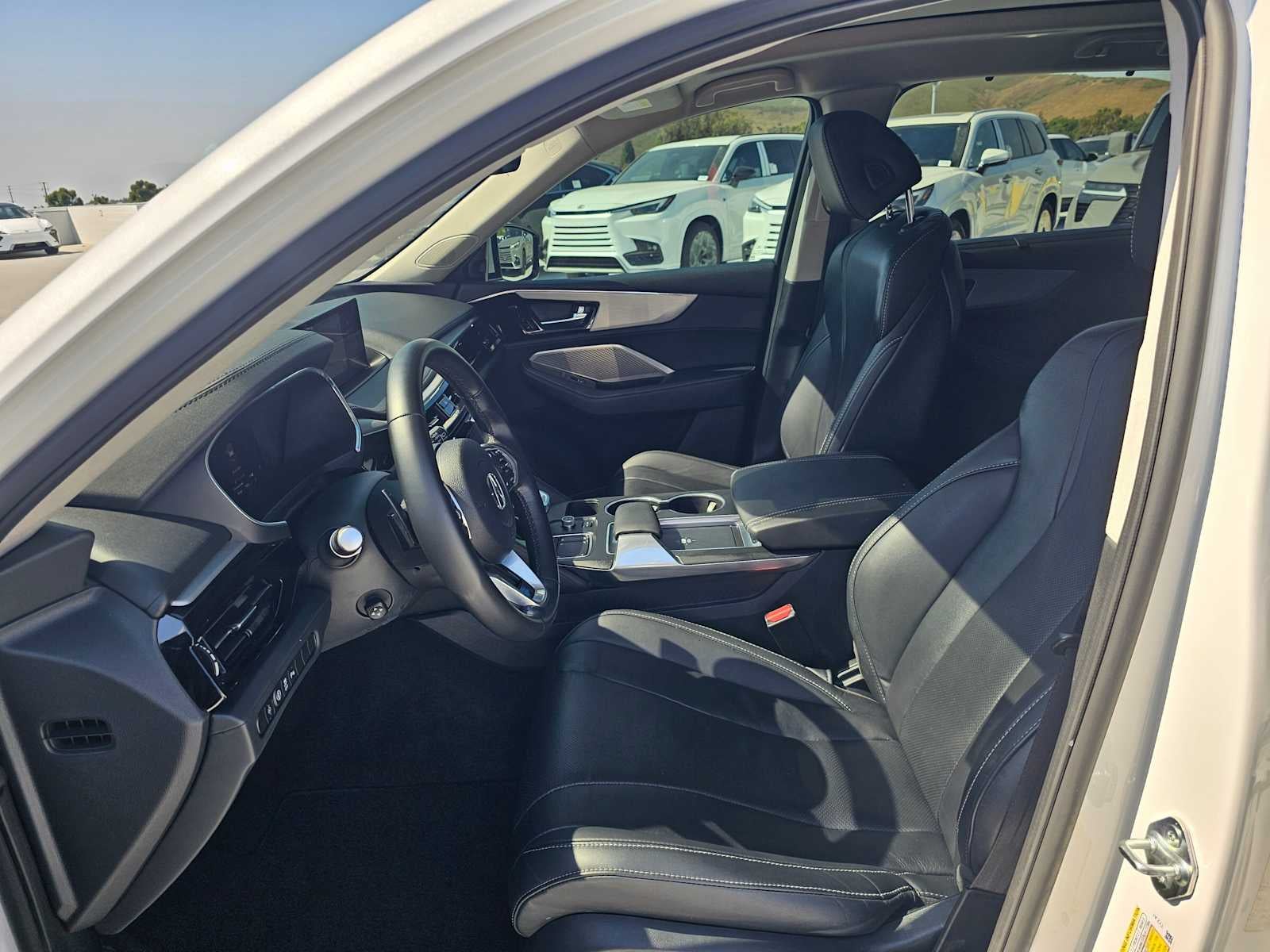 2023 Acura MDX w/Technology Package