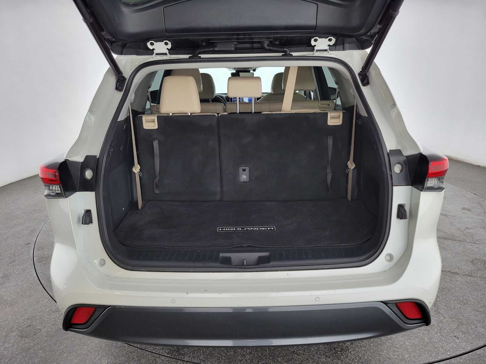 2021 Toyota Highlander Hybrid Limited