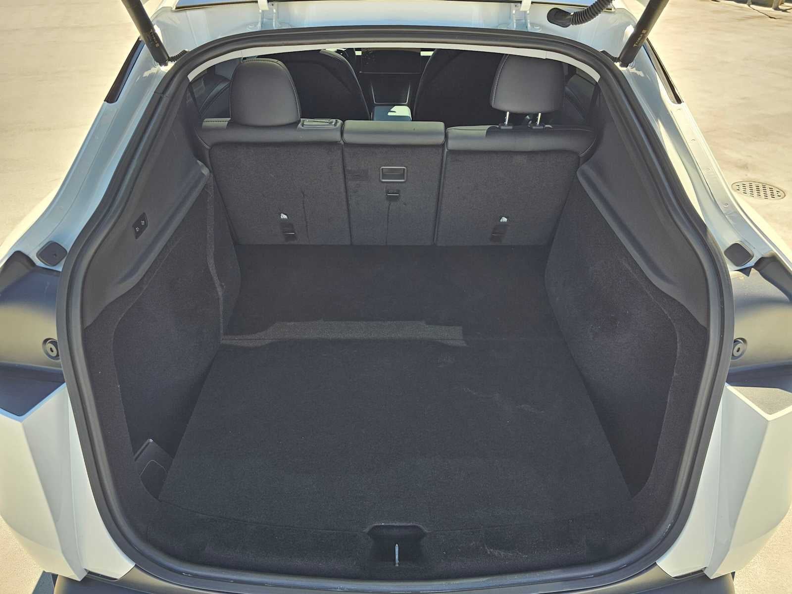 2026 Tesla Model Y Premium