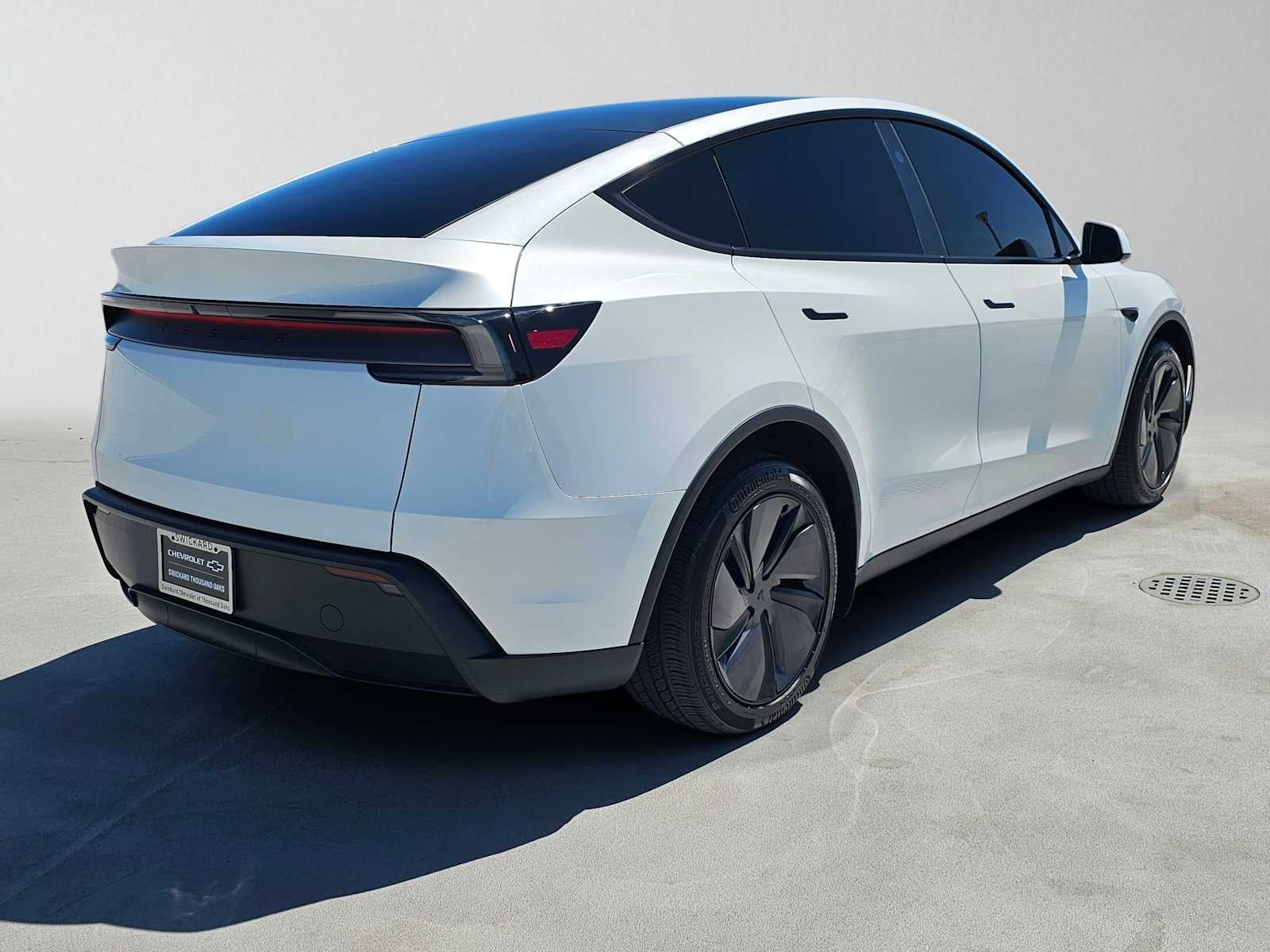 2026 Tesla Model Y Premium