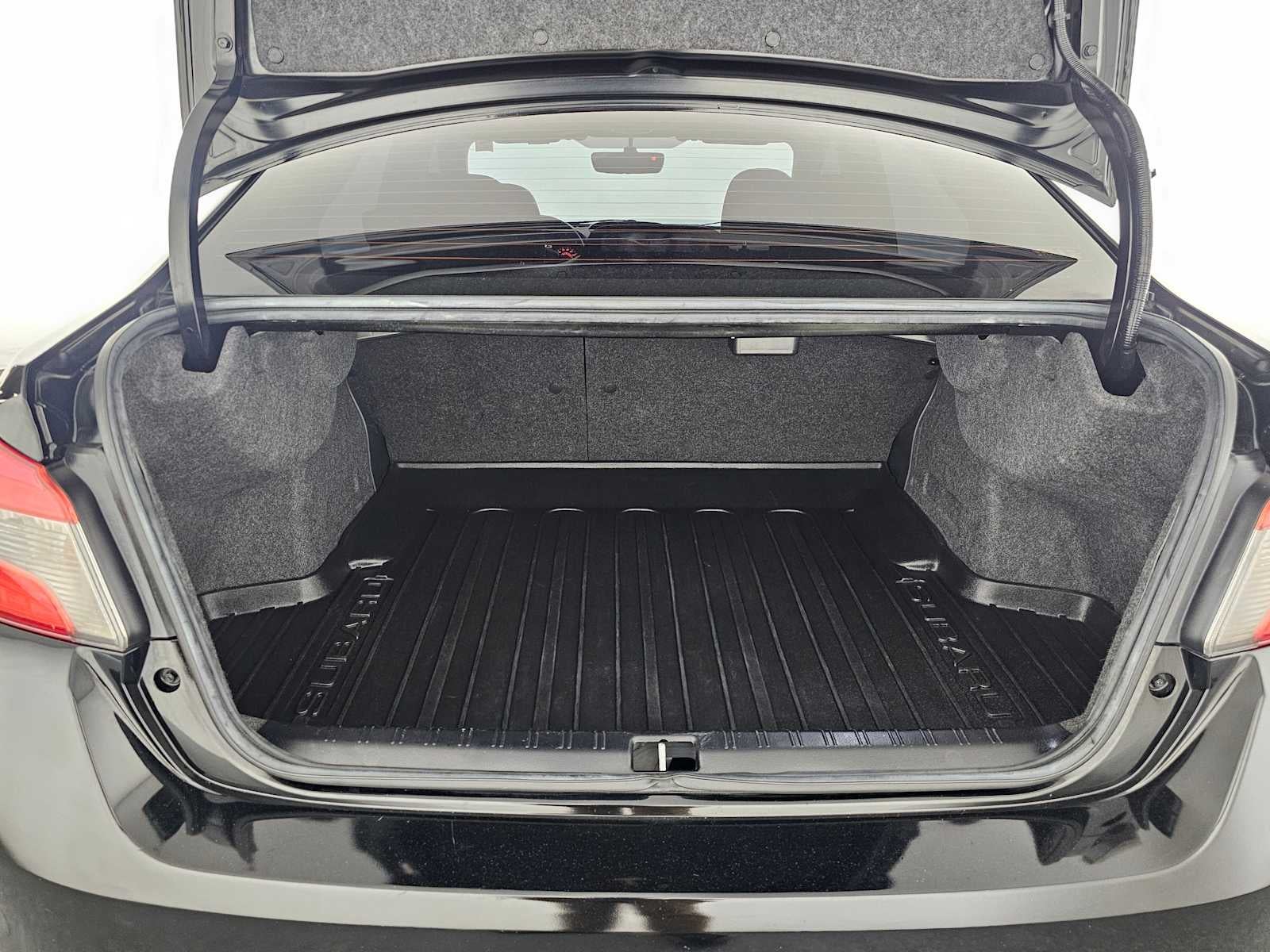 2017 Subaru WRX 4DR MT