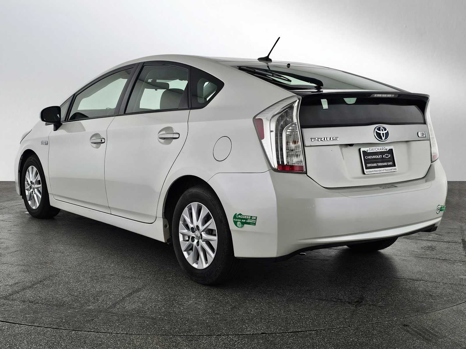 2012 Toyota Prius Plug-In 5DR HB