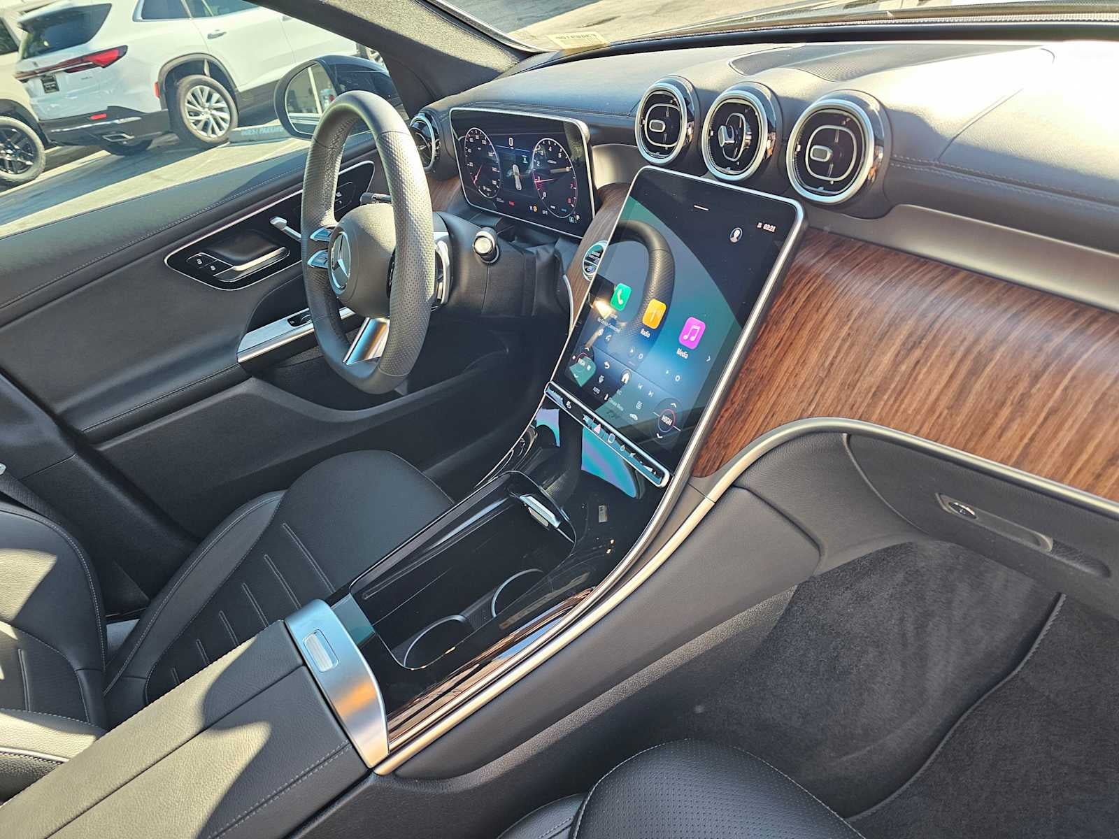 2025 Mercedes-Benz GLC GLC 300