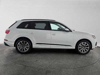 2023 Audi Q7 Premium Plus