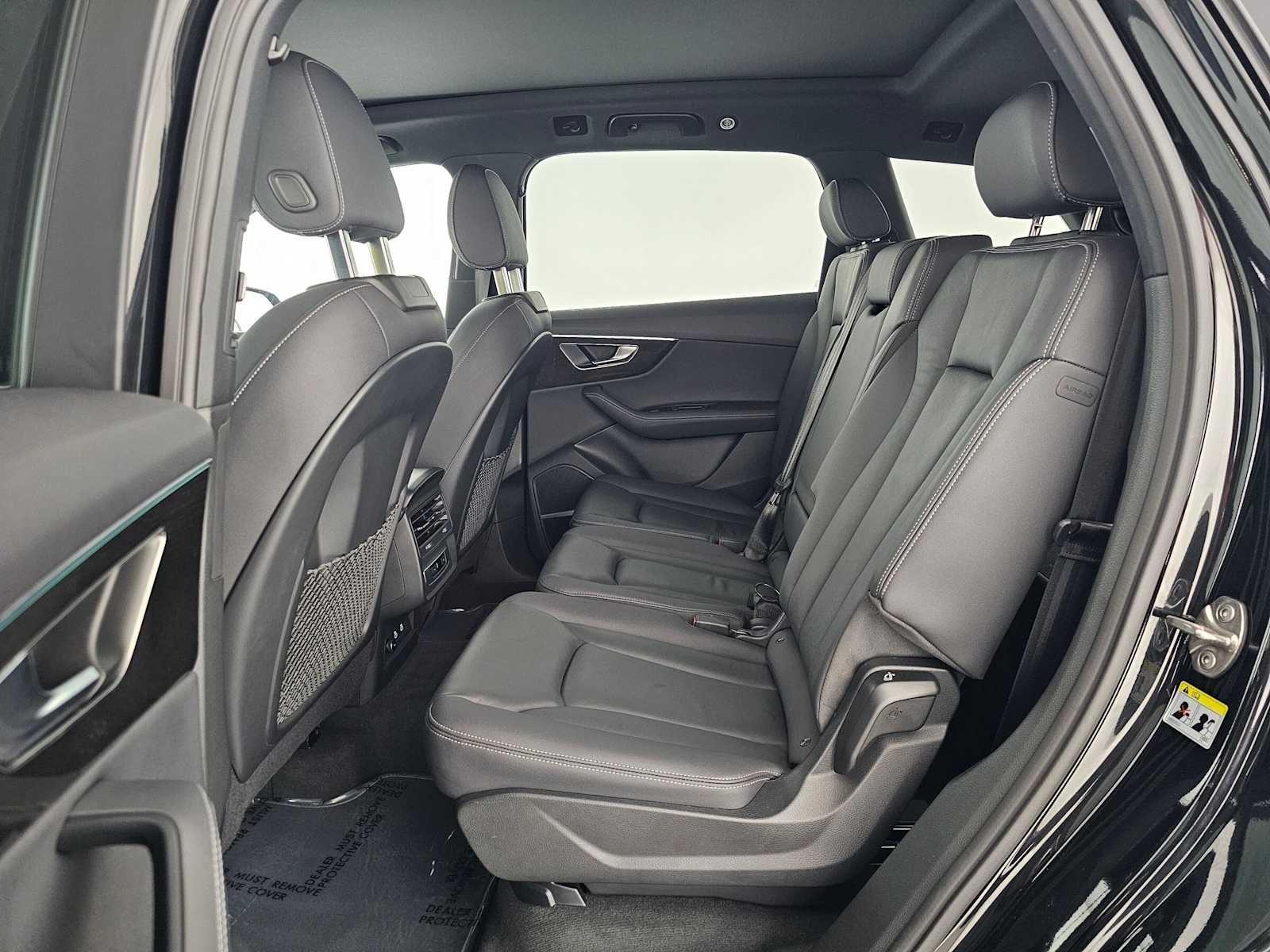2025 Audi Q7 Premium Plus