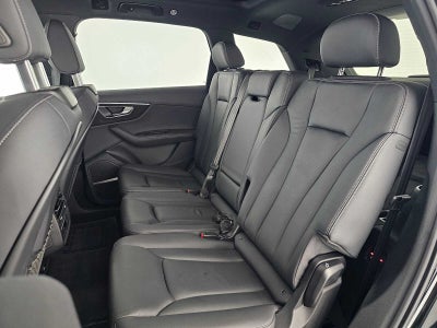 2025 Audi Q7 Premium Plus