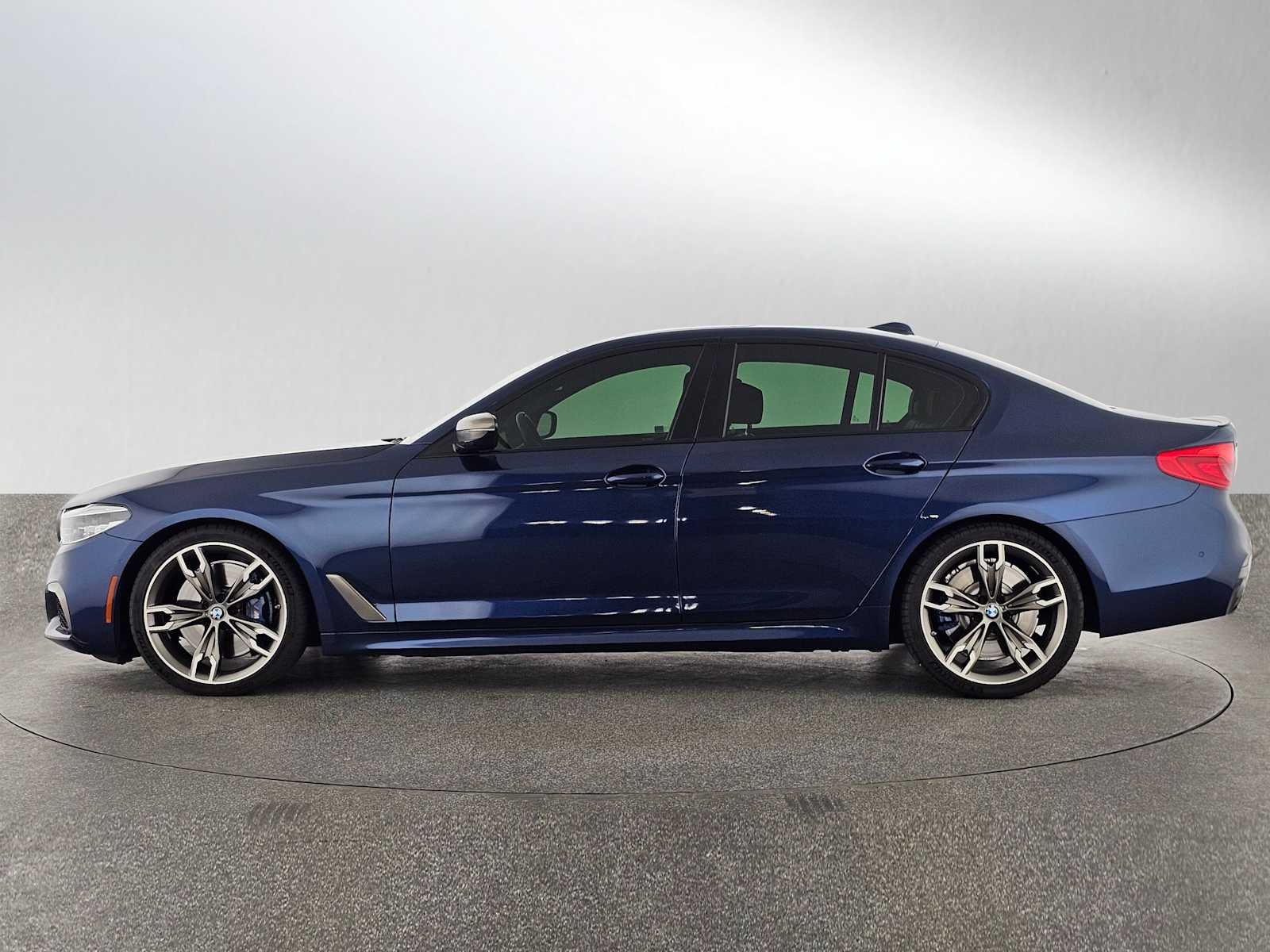 2020 BMW 5 Series M550i xDrive