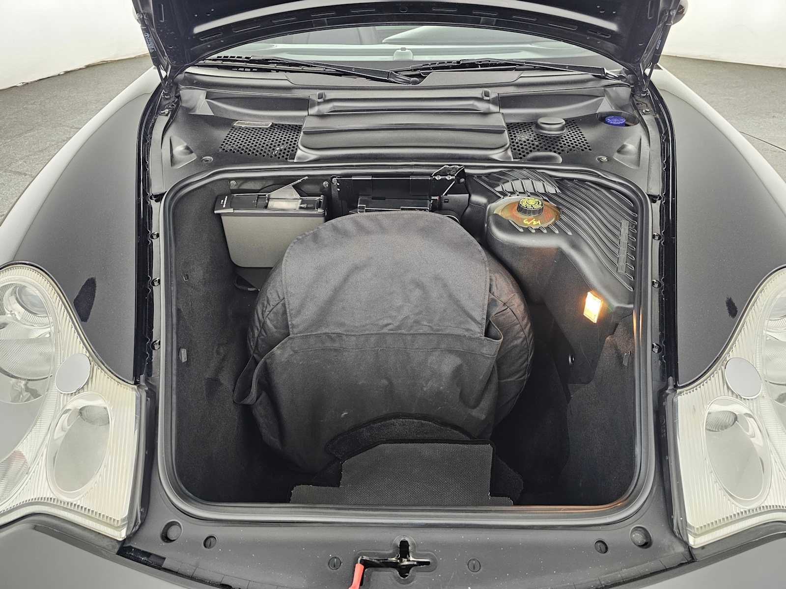 2002 Porsche 911 Carrera 2DR CABRIOLET