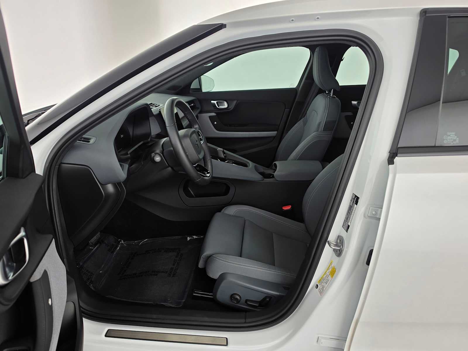 2024 POLESTAR 2 4DR SING MOTR LON