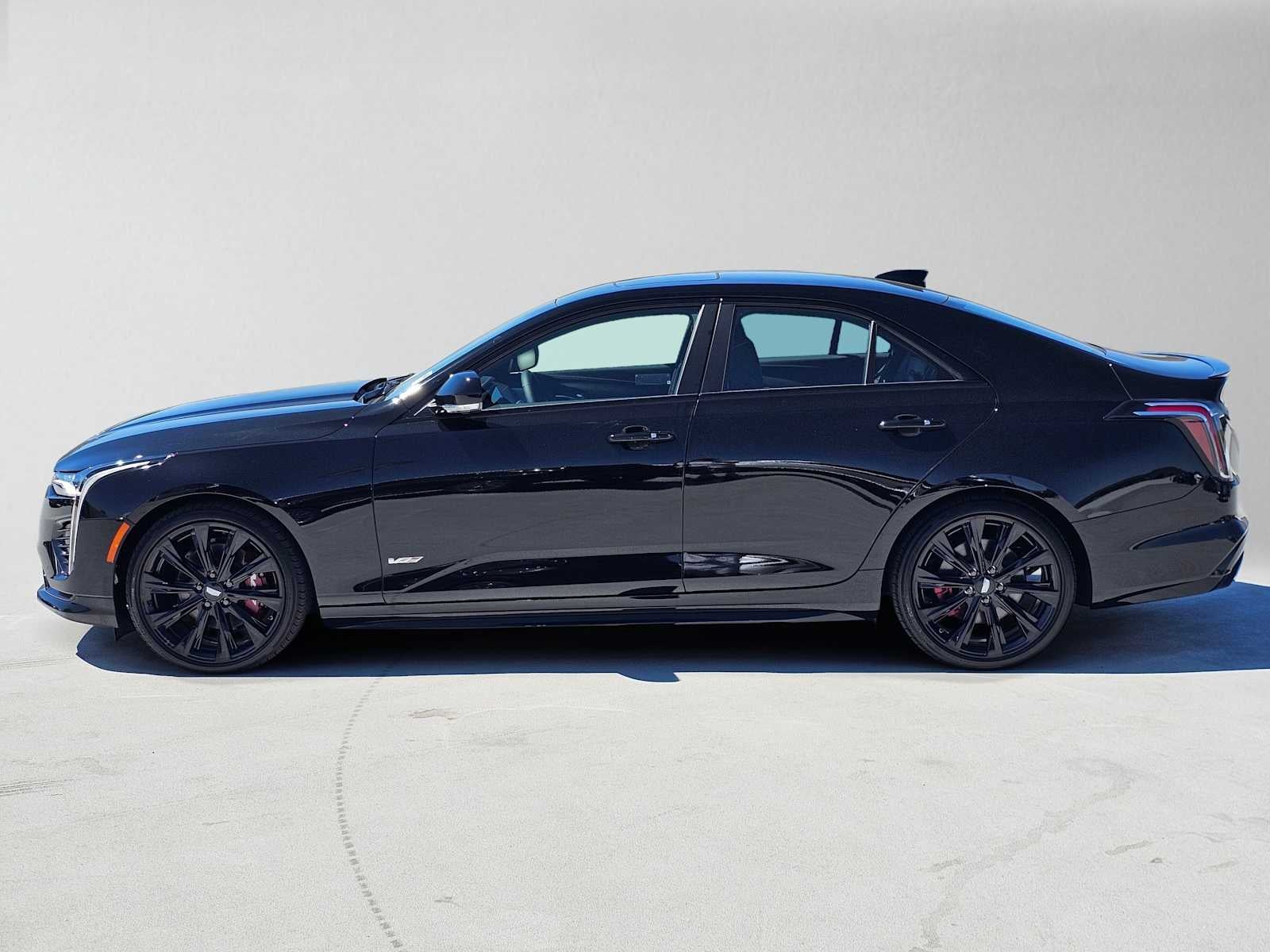 2026 Cadillac CT4 V-Series - Photo 6