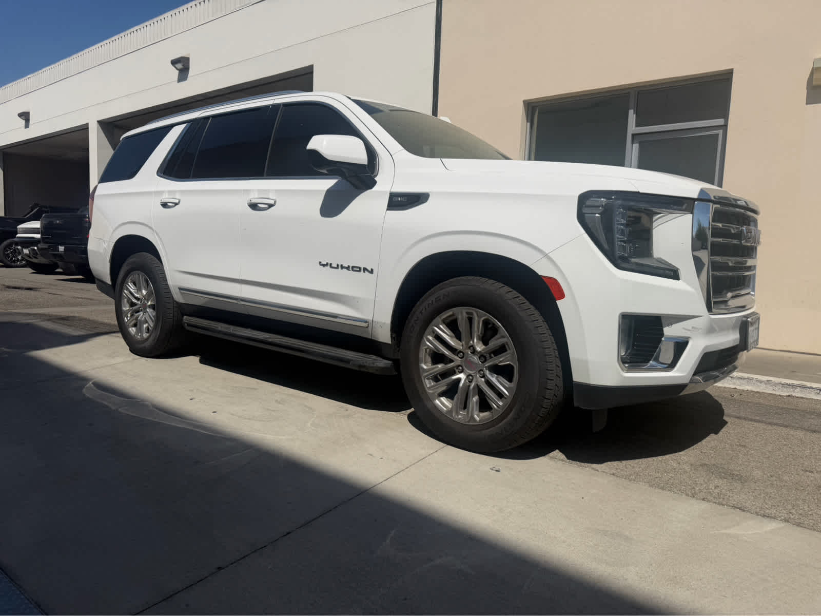 2022 GMC Yukon SLT