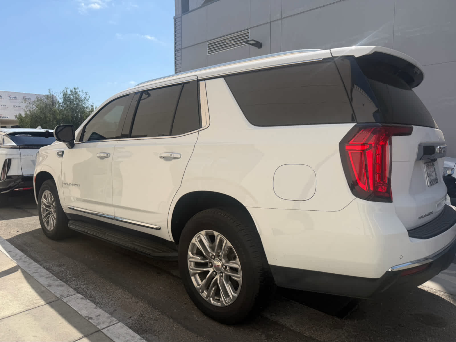 2022 GMC Yukon SLT