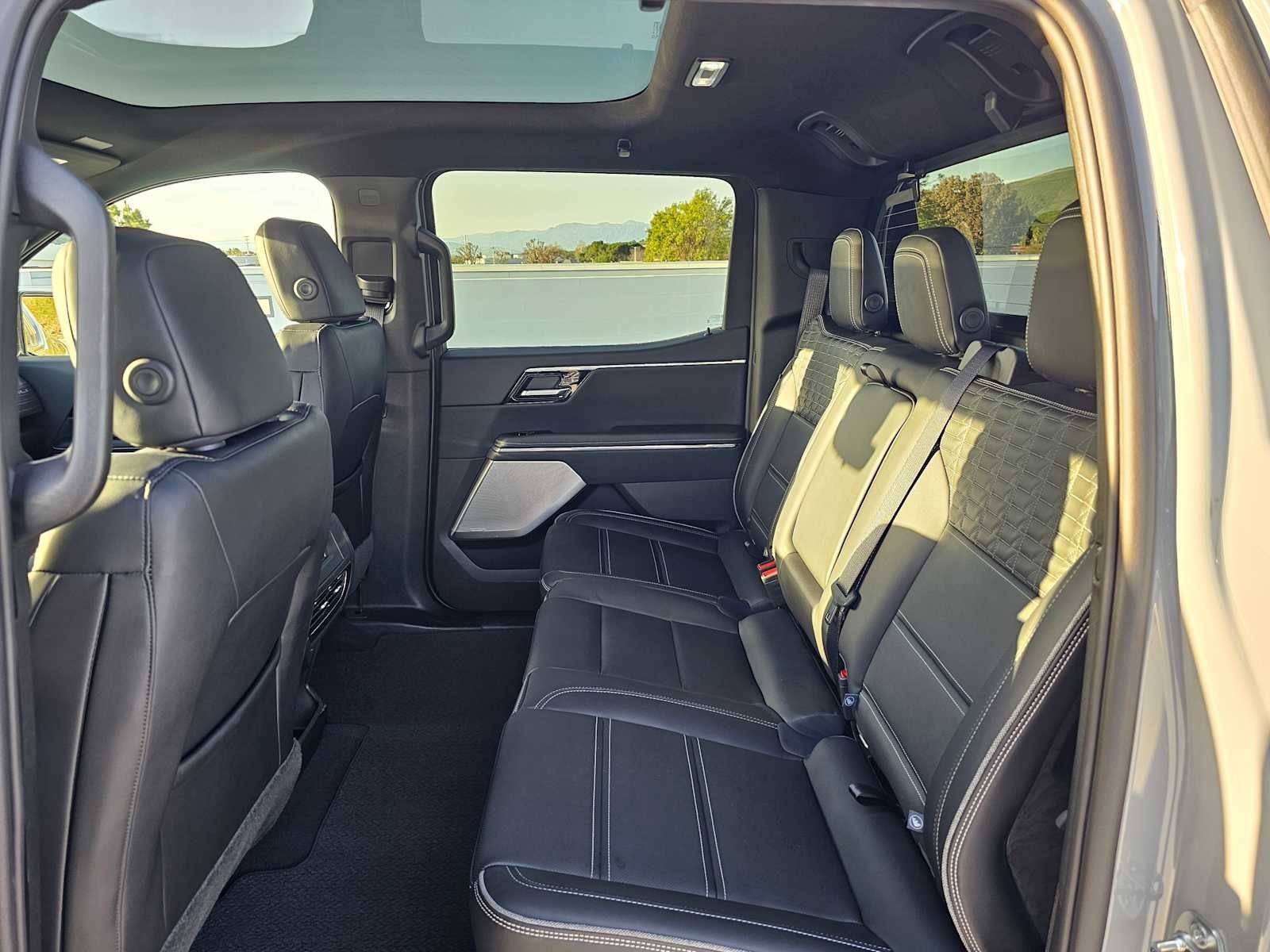 2024 GMC Sierra EV Denali Edition 1