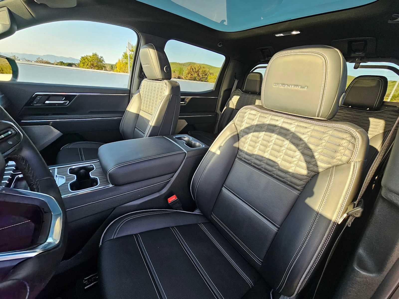 2024 GMC Sierra EV Denali Edition 1