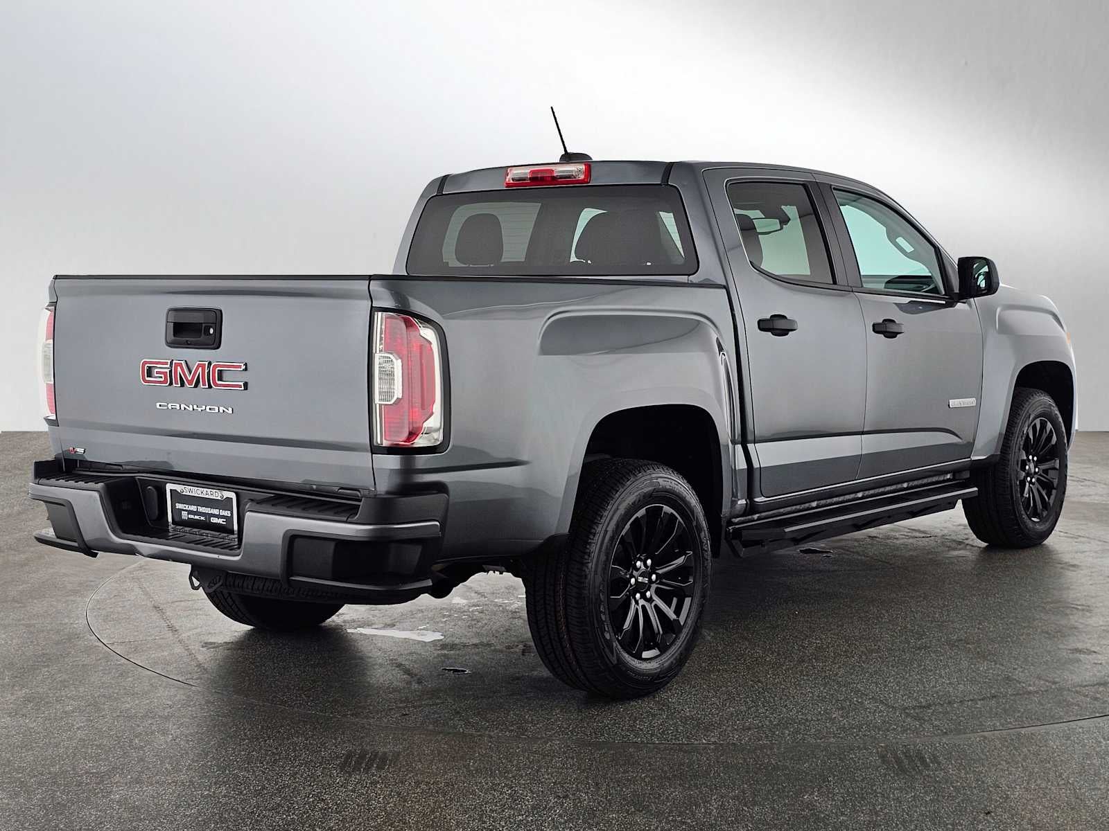 2022 GMC Canyon Elevation Standard