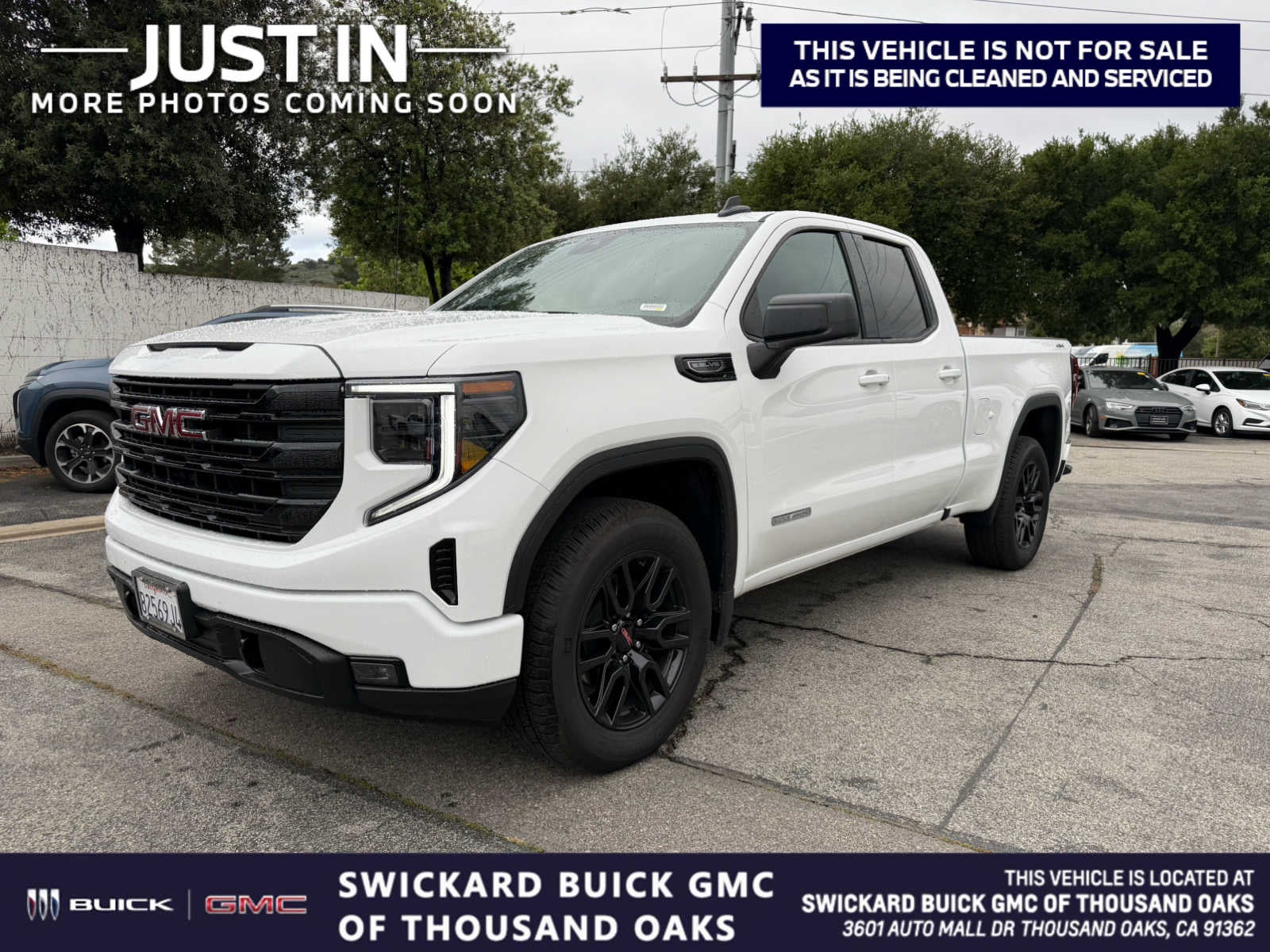 2025 GMC Sierra 1500 Elevation