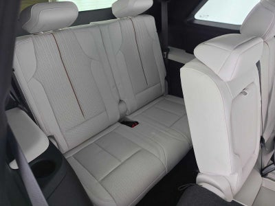 2027 Cadillac VISTIQ Luxury