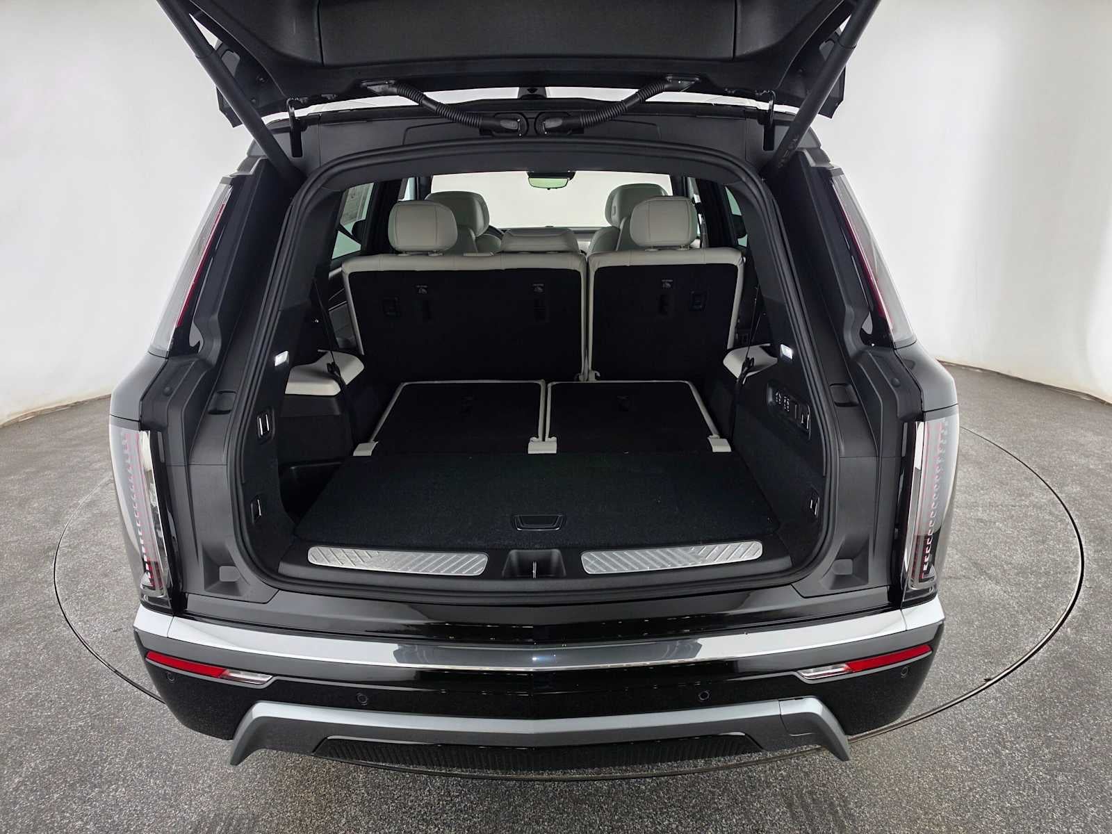 2027 Cadillac VISTIQ Luxury