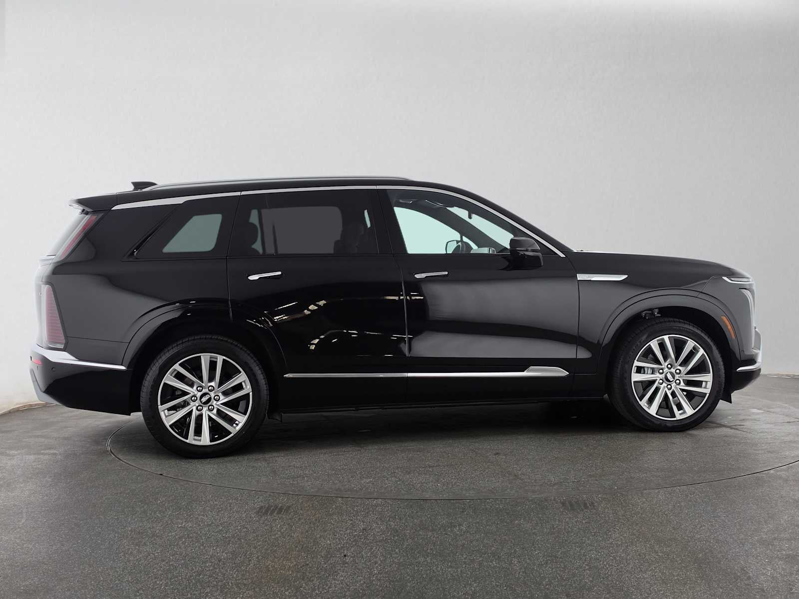 2027 Cadillac VISTIQ Luxury