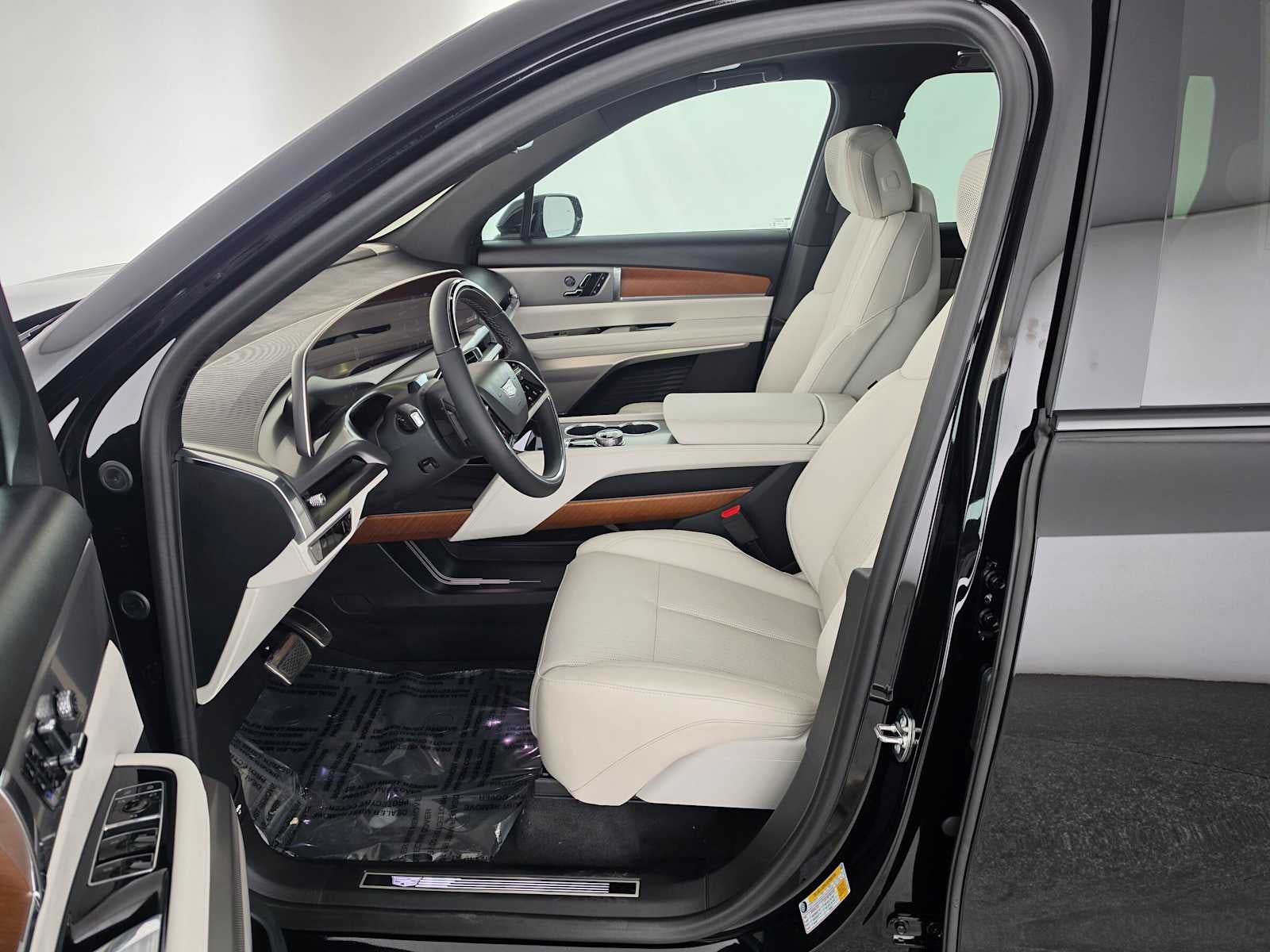 2027 Cadillac VISTIQ Luxury