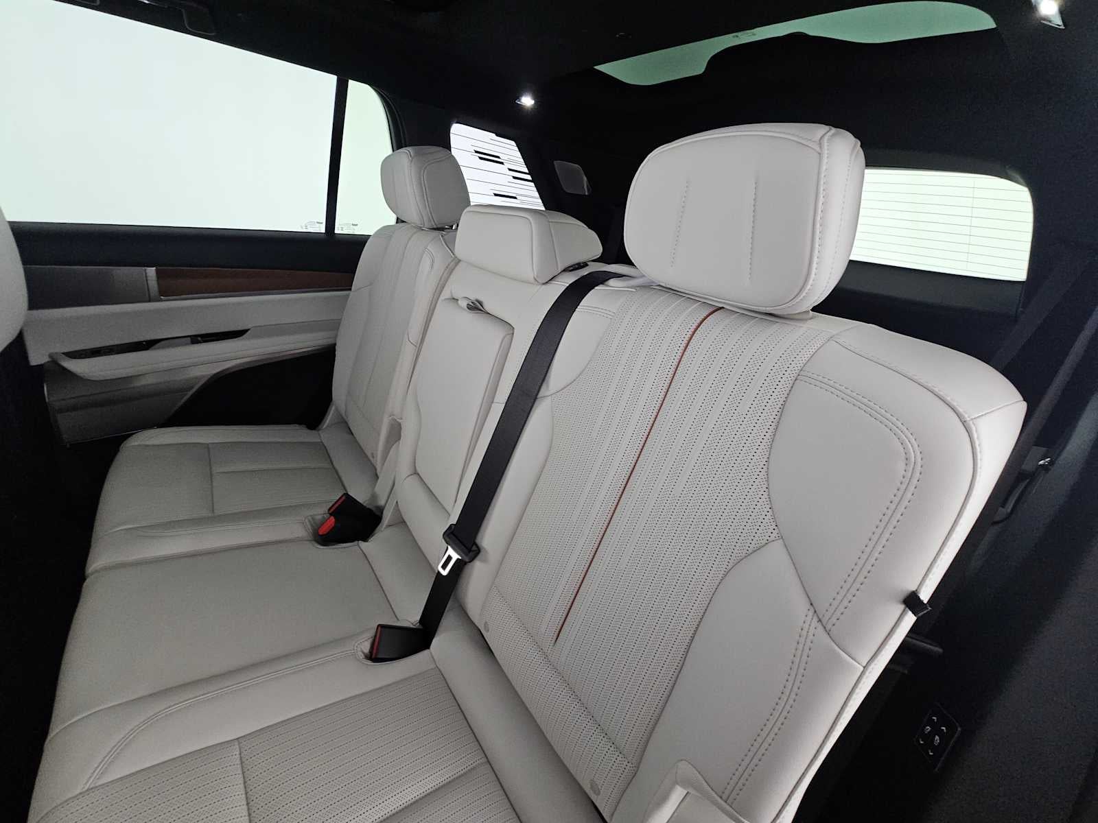 2026 Cadillac VISTIQ Luxury