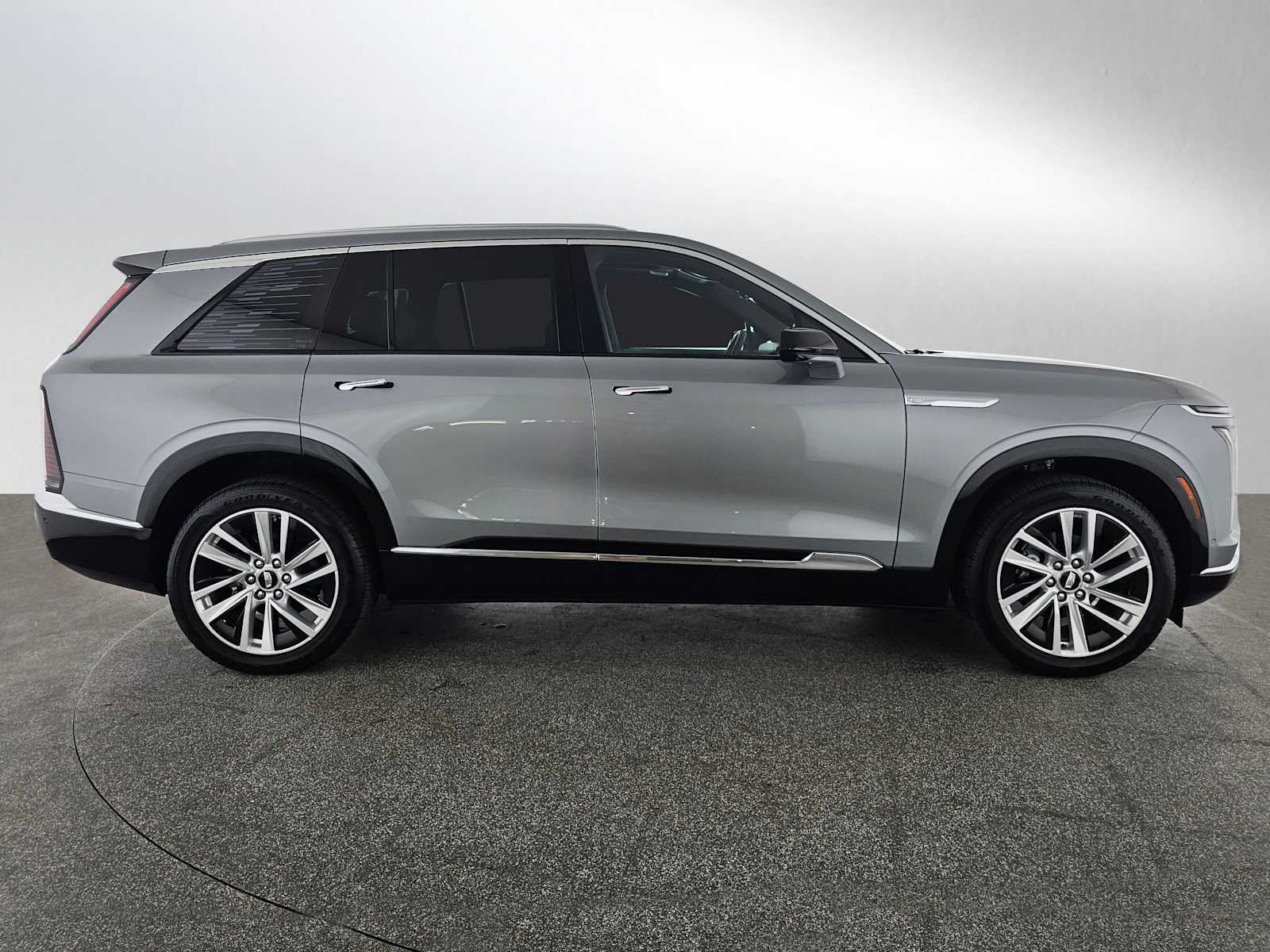 2026 Cadillac VISTIQ Luxury