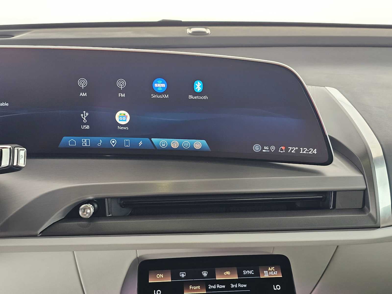 2026 Cadillac VISTIQ Luxury