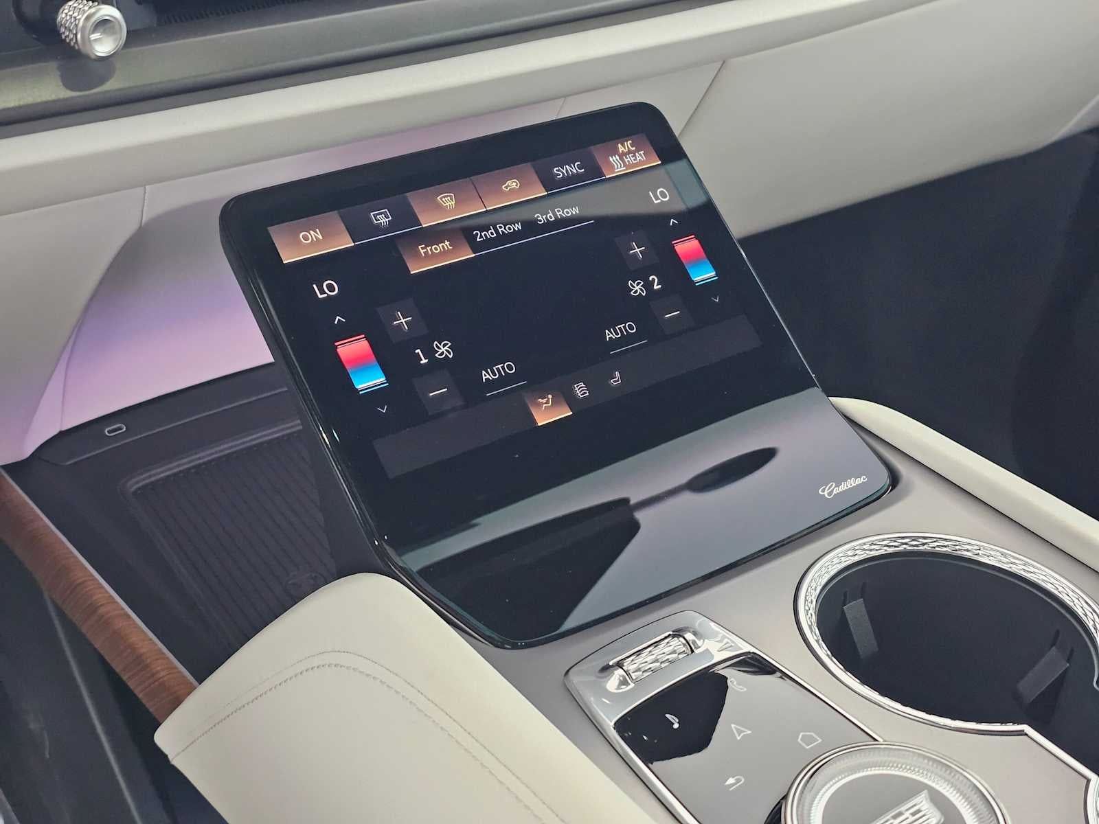 2026 Cadillac VISTIQ Luxury