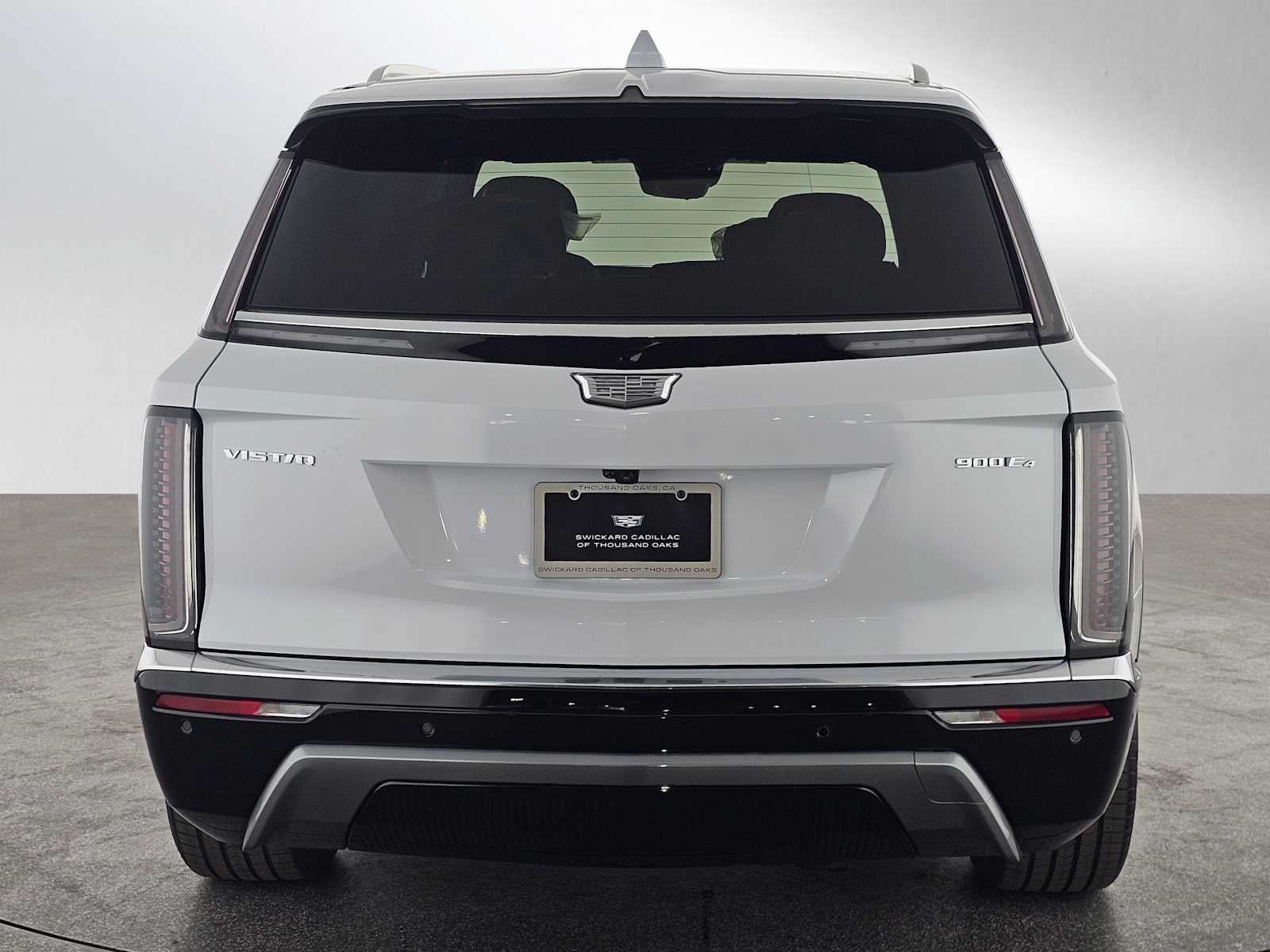 2026 Cadillac VISTIQ Luxury