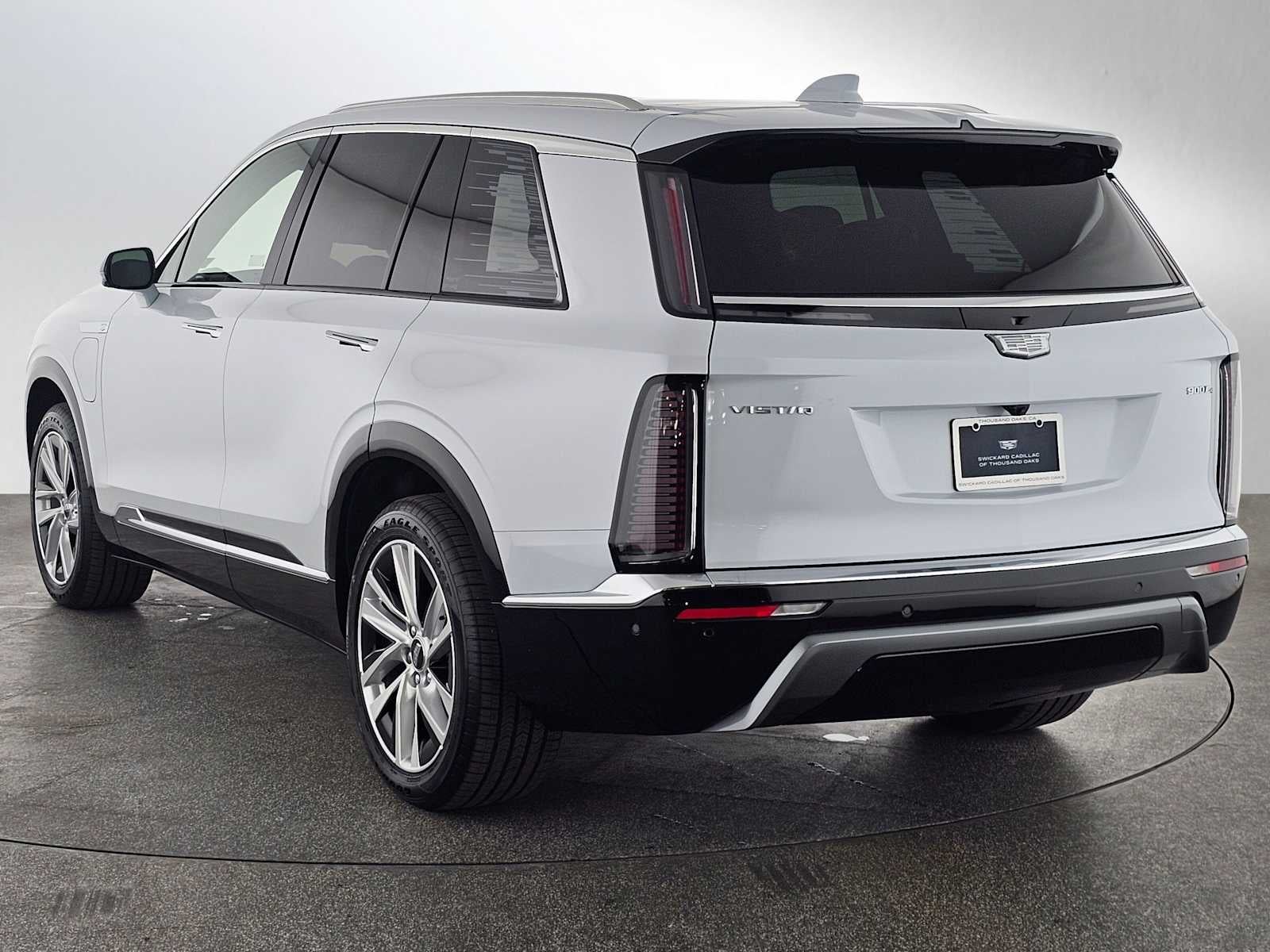 2026 Cadillac VISTIQ Luxury