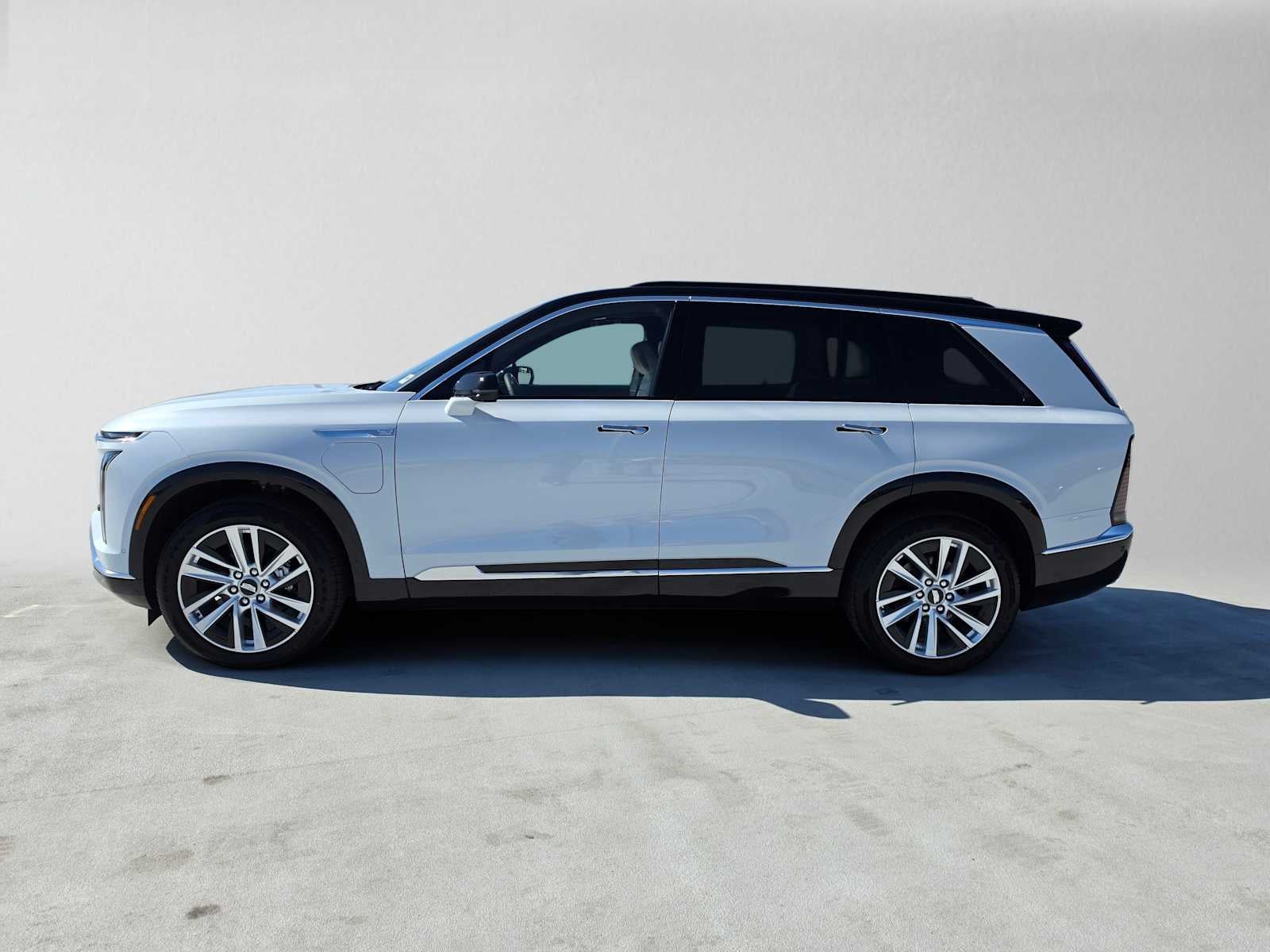 2027 Cadillac VISTIQ Luxury