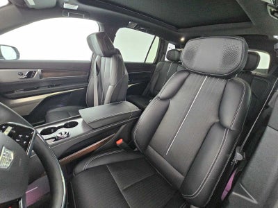 2026 Cadillac VISTIQ Luxury