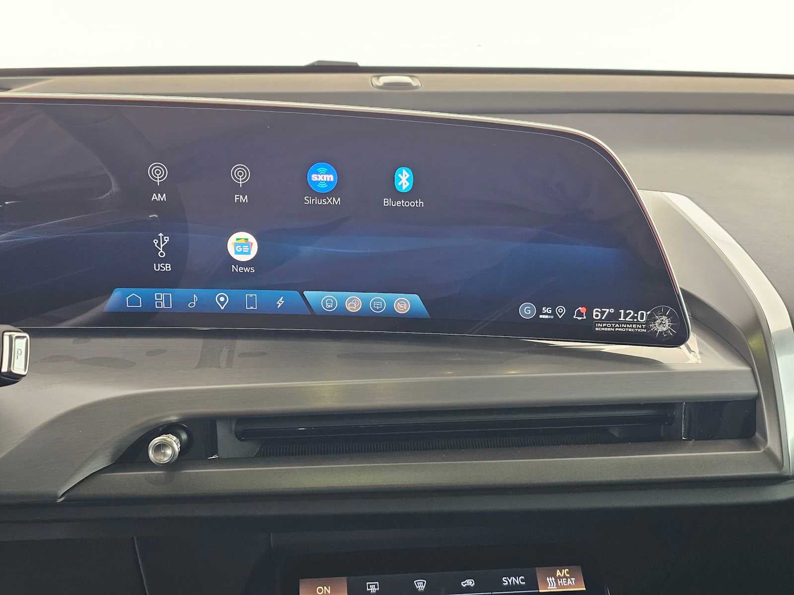 2026 Cadillac VISTIQ Luxury