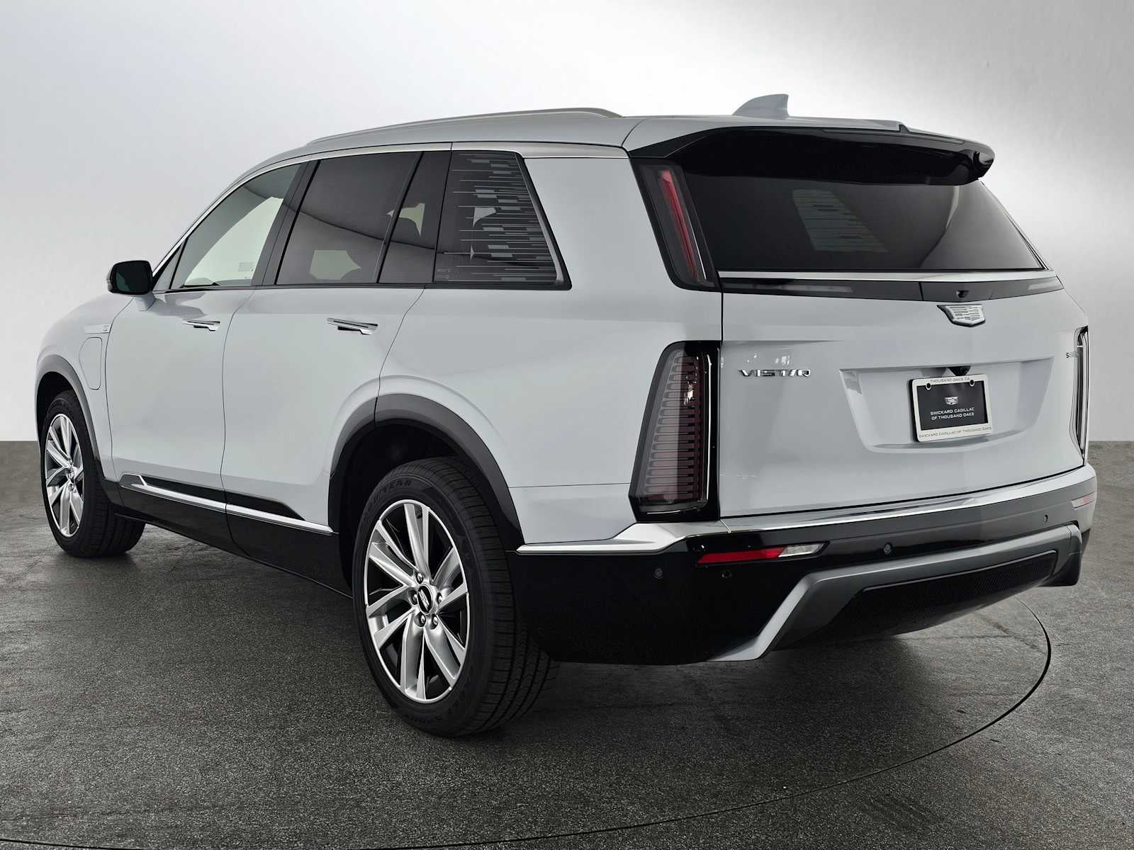 2026 Cadillac VISTIQ Luxury