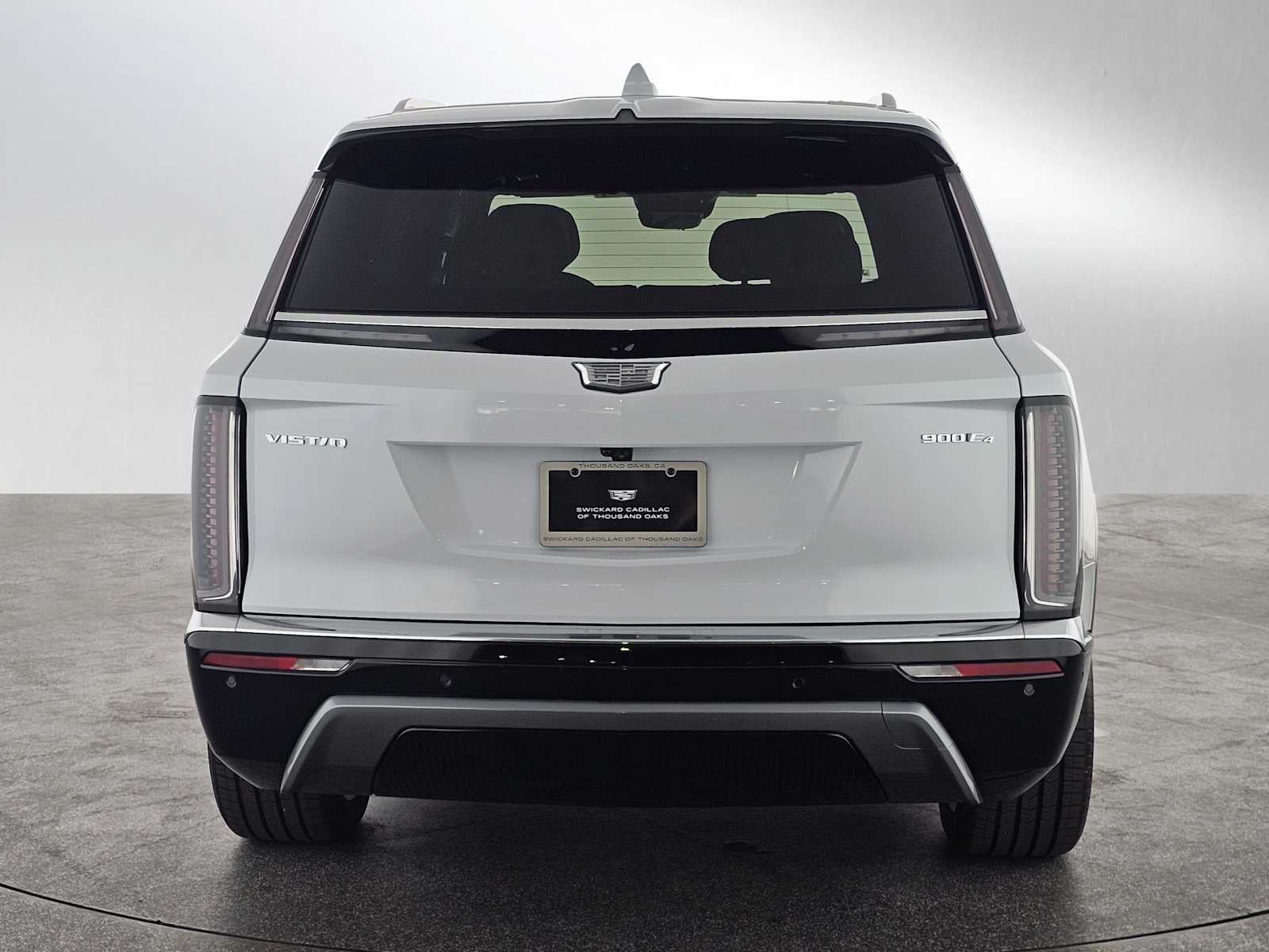 2026 Cadillac VISTIQ Luxury