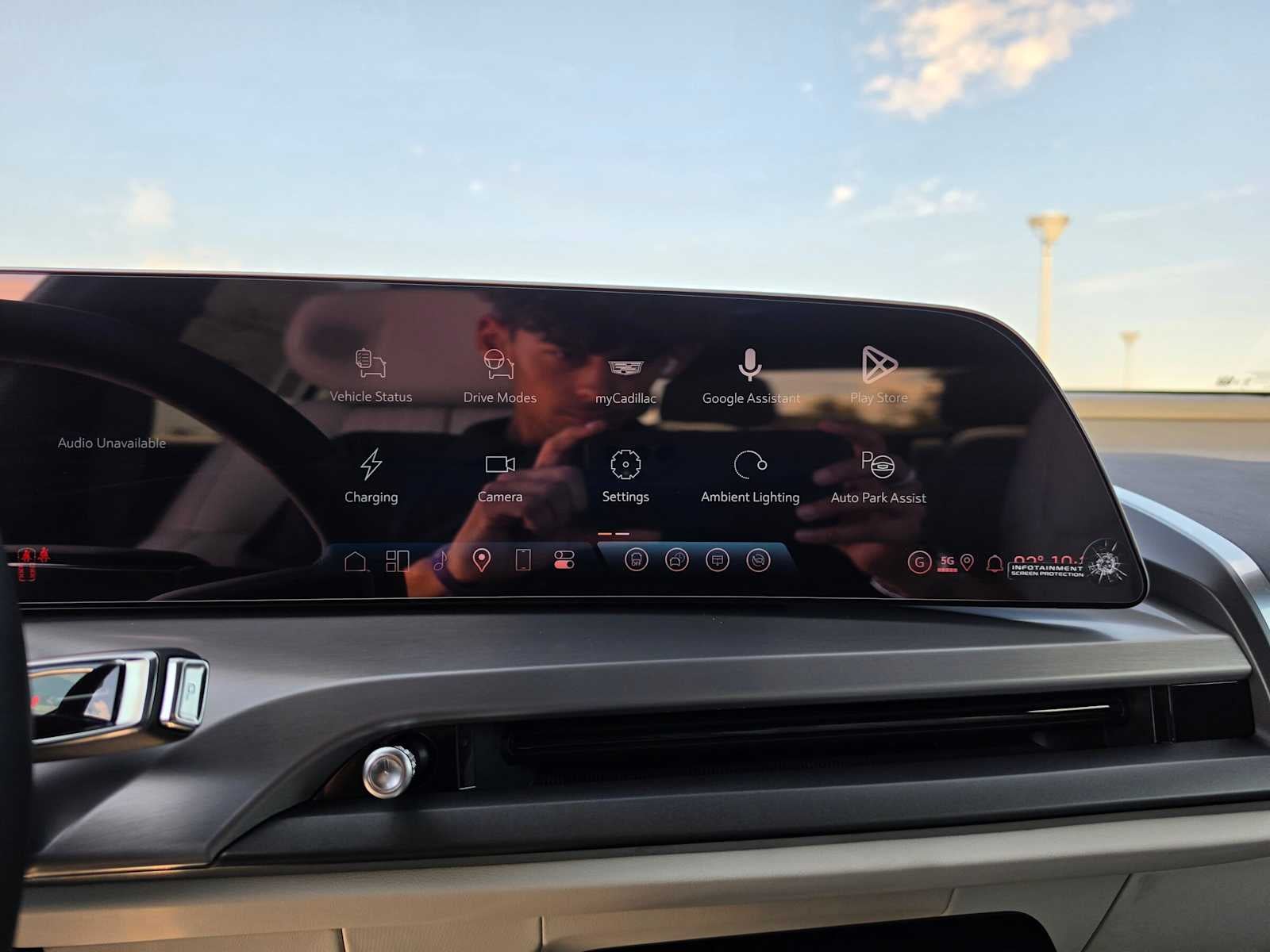 2027 Cadillac VISTIQ Luxury