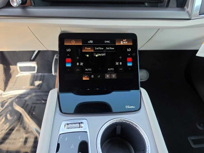 2027 Cadillac VISTIQ Luxury