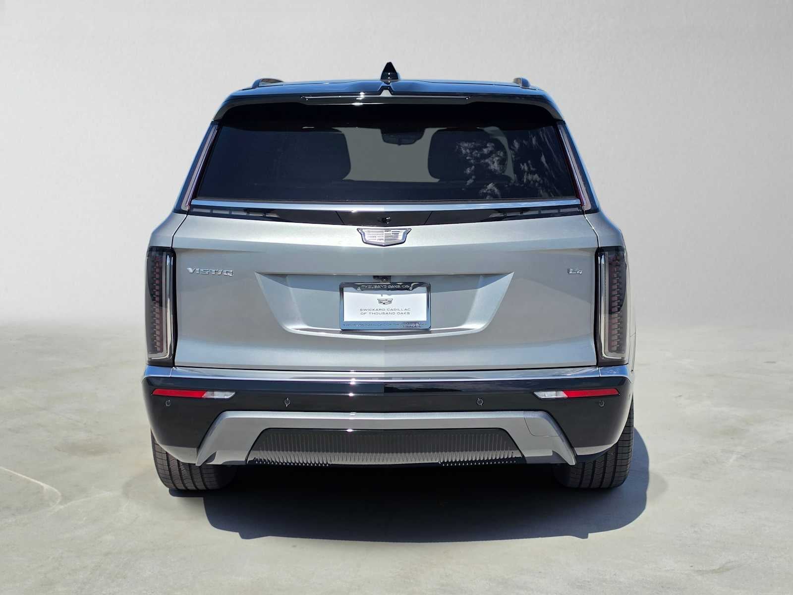 2027 Cadillac VISTIQ Luxury