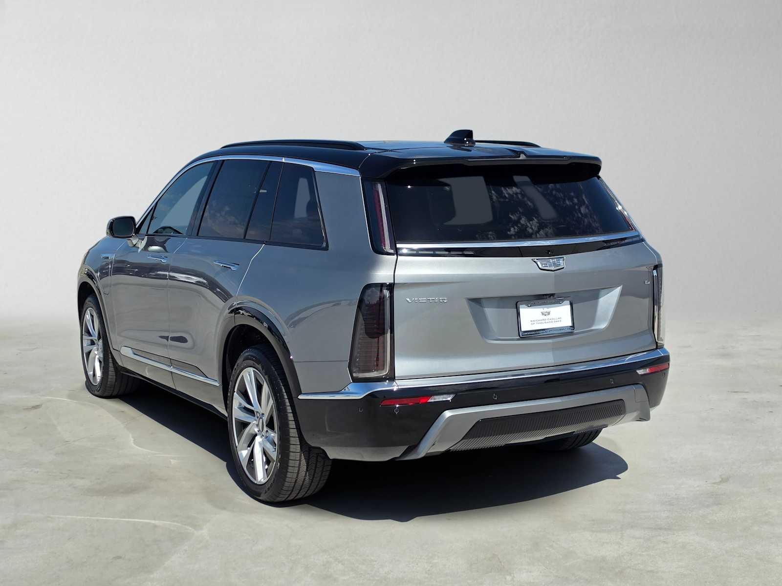 2027 Cadillac VISTIQ Luxury