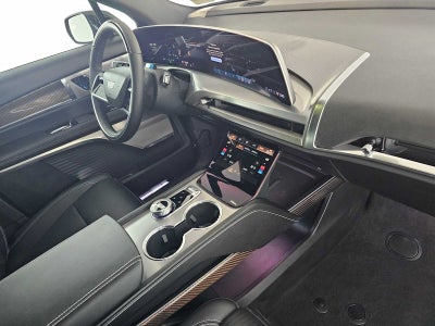 2026 Cadillac VISTIQ Luxury